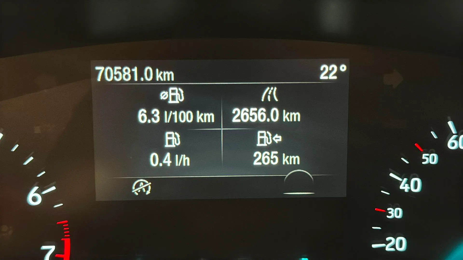 Ford Focus 1.0 EcoBoost MHEV ST-Line - foto 16