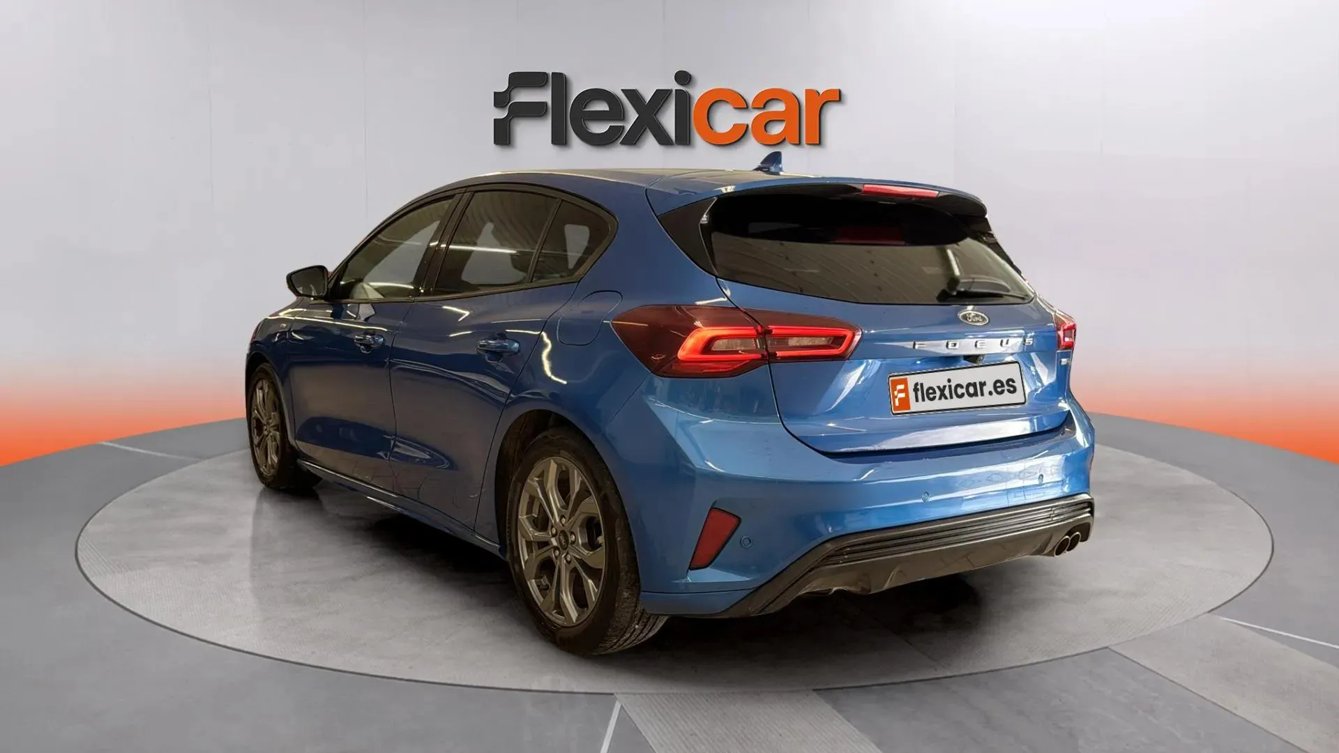 Ford Focus 1.0 EcoBoost MHEV ST-Line - foto 4