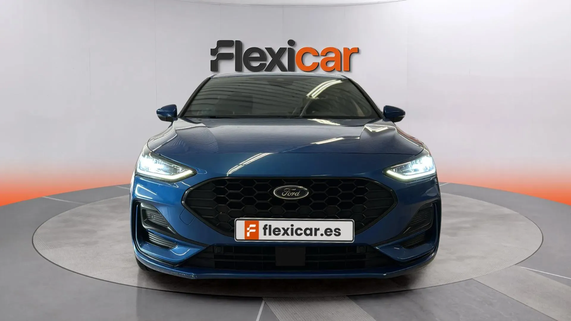 Ford Focus 1.0 EcoBoost MHEV ST-Line - foto 2