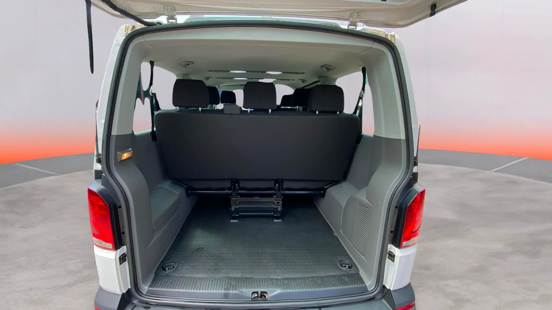 Volkswagen Caravelle Origin Corta 2.0 TDI BMT DSG - foto 22