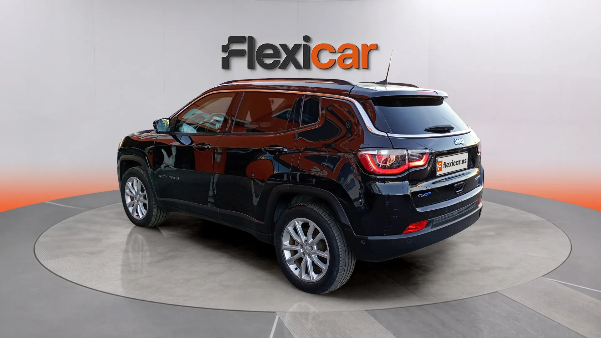 Jeep Compass 1.3 PHEV Limited AWD - foto 8