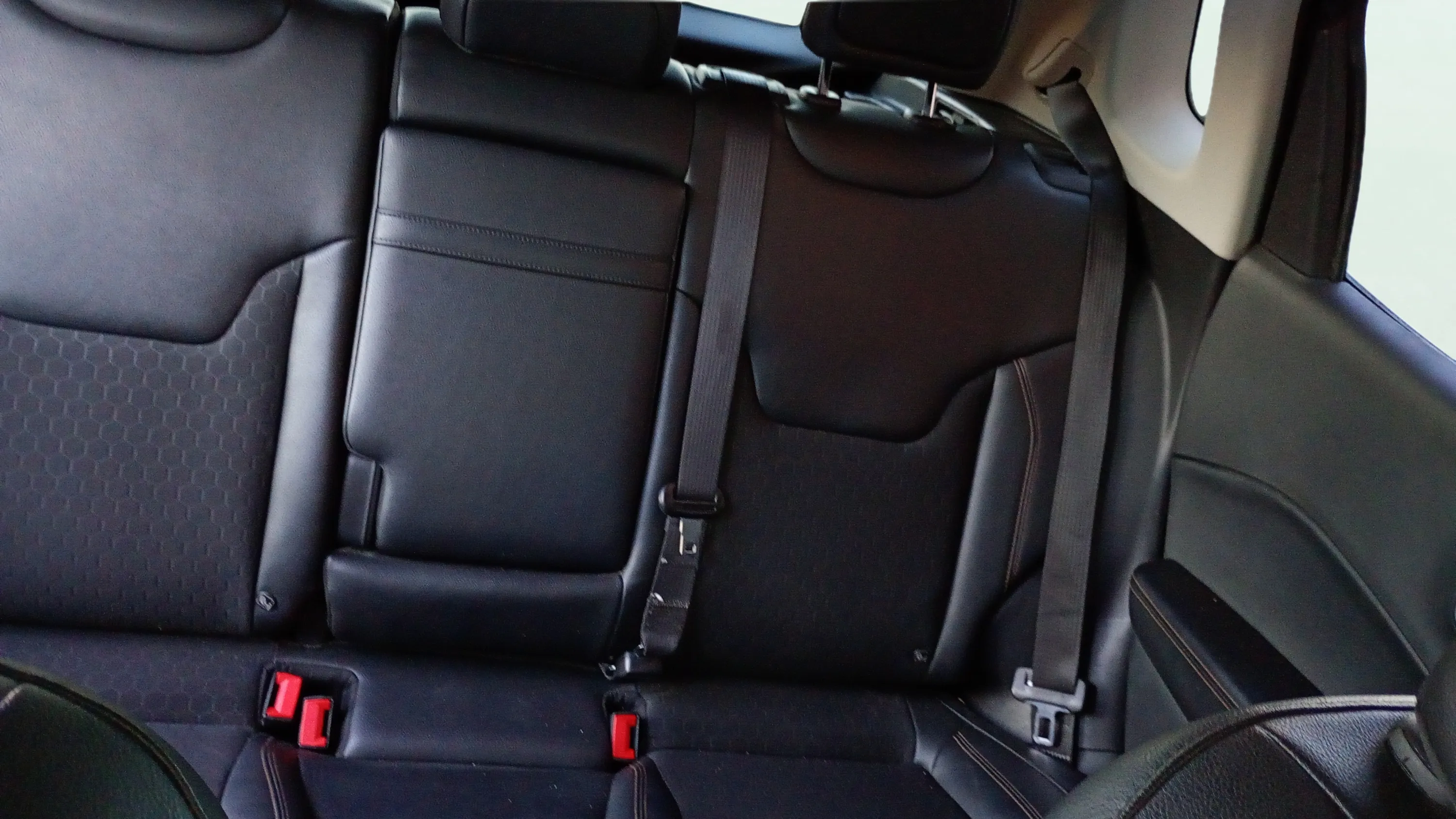 Jeep Compass 1.3 PHEV Limited AWD - foto 27