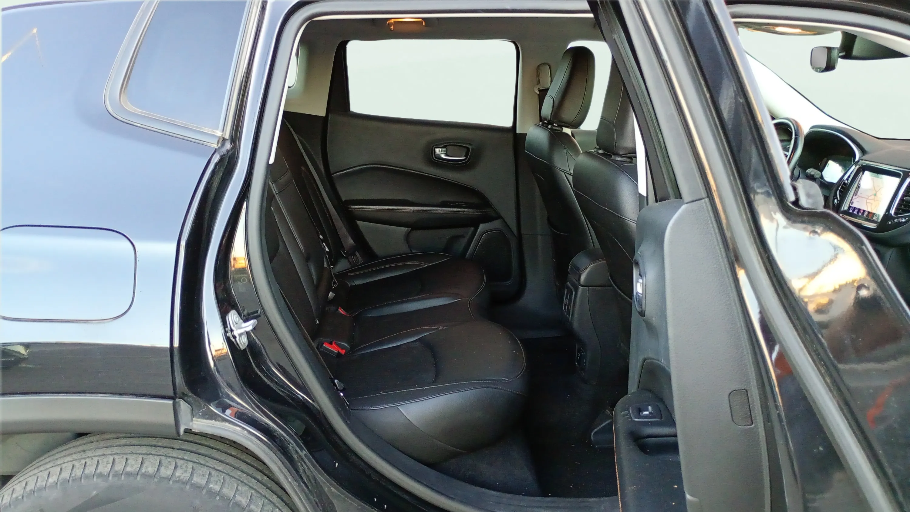 Jeep Compass 1.3 PHEV Limited AWD - foto 26