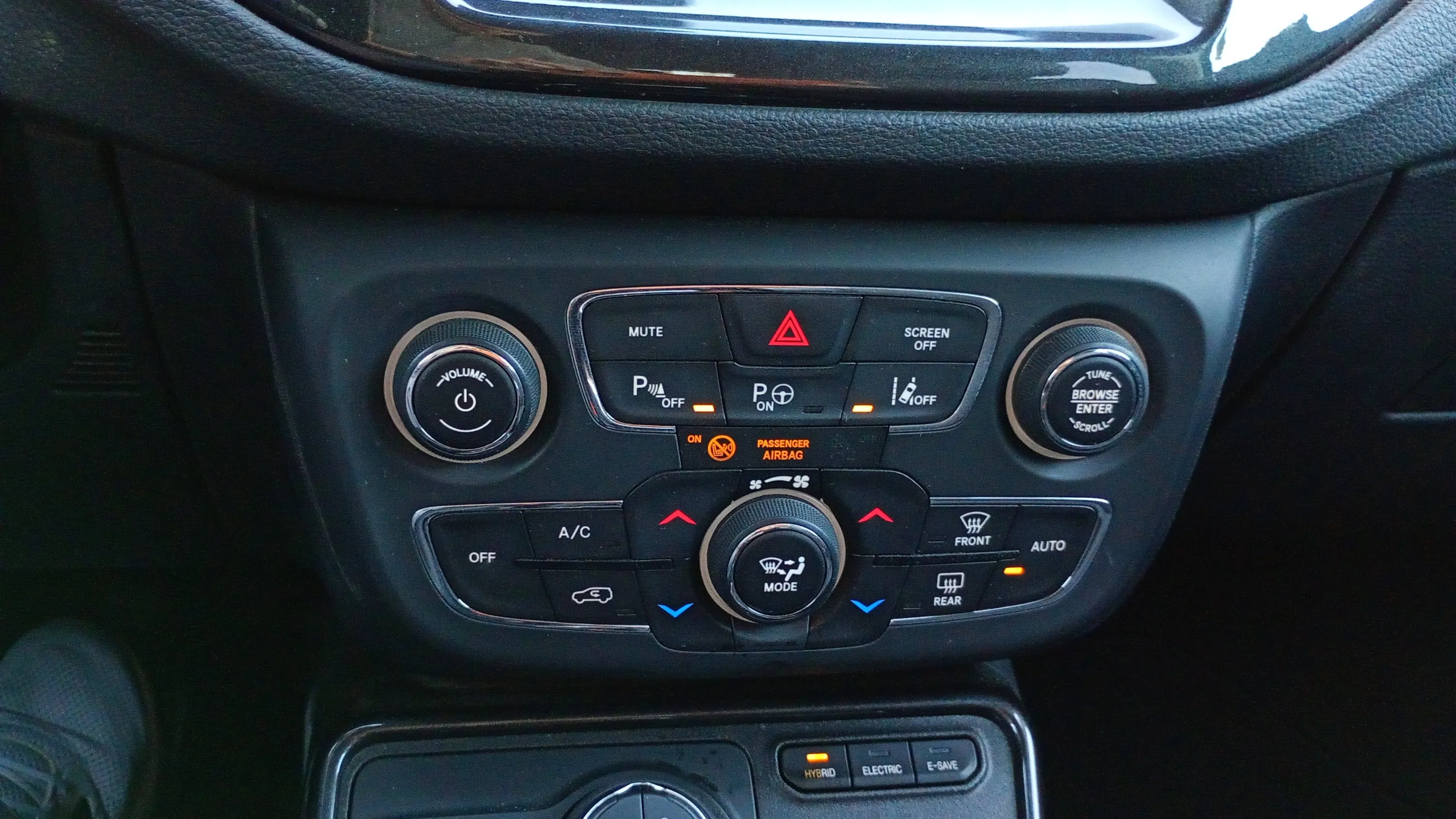 Jeep Compass 1.3 PHEV Limited AWD - foto 17