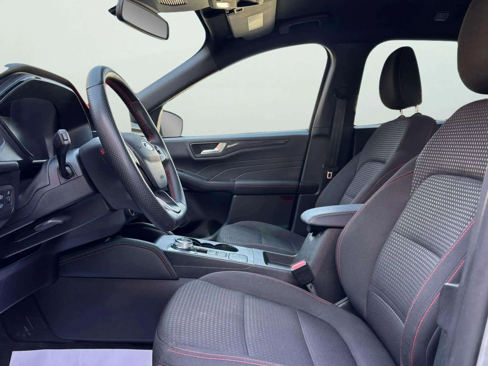 Ford Kuga ST-Line 2.5 Duratec PHEV - foto 8