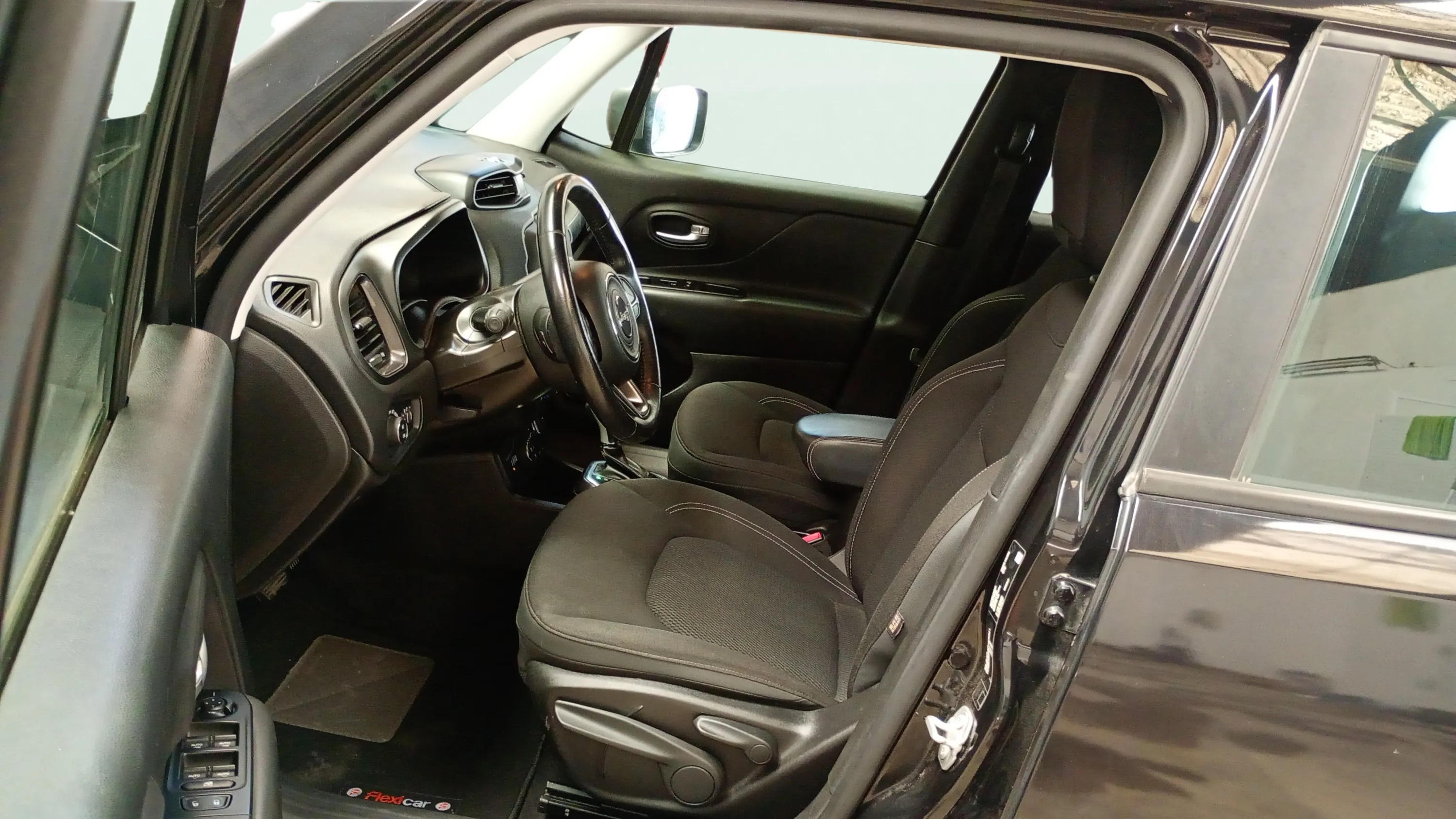 Jeep Renegade Limited 1.3 PHEV AWD - foto 10