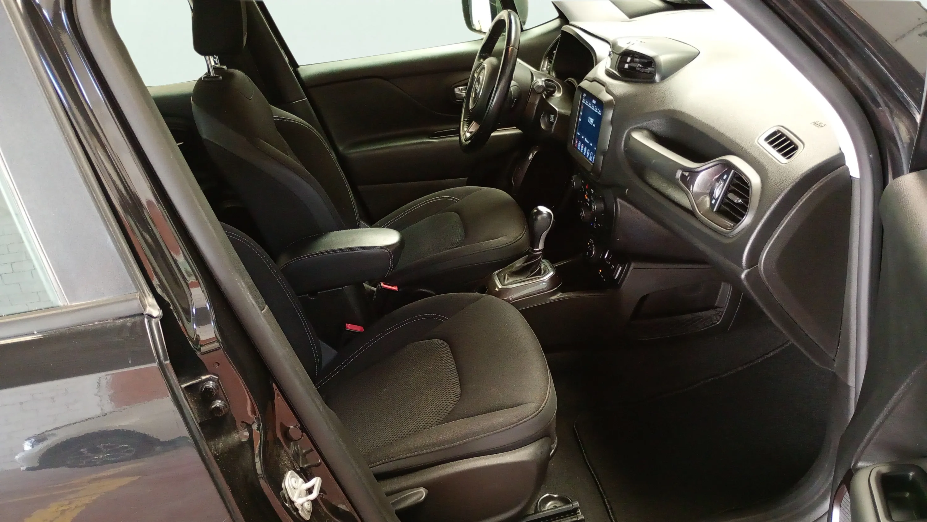 Jeep Renegade Limited 1.3 PHEV AWD - foto 11