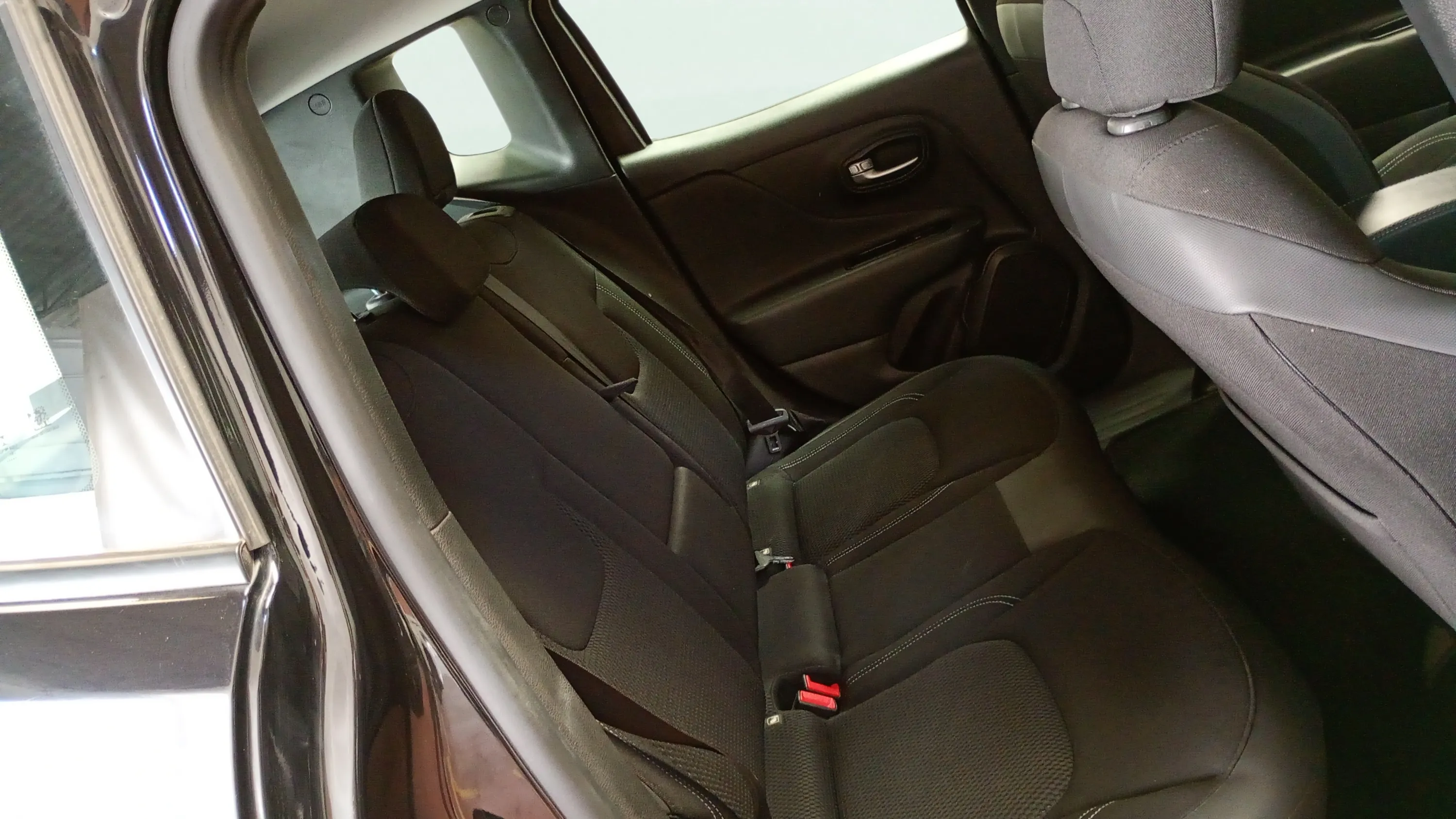 Jeep Renegade Limited 1.3 PHEV AWD - foto 12