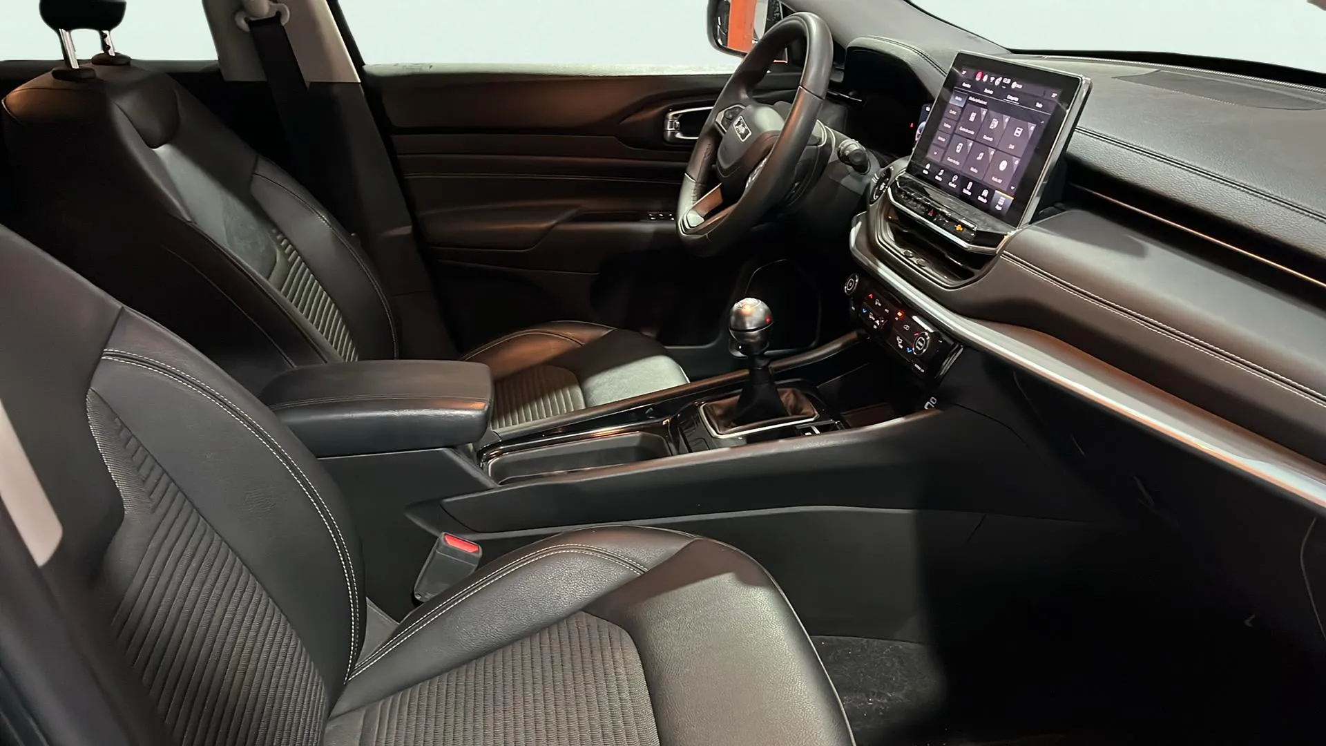 Jeep Compass 1.6 Mjet Limited FWD - foto 15