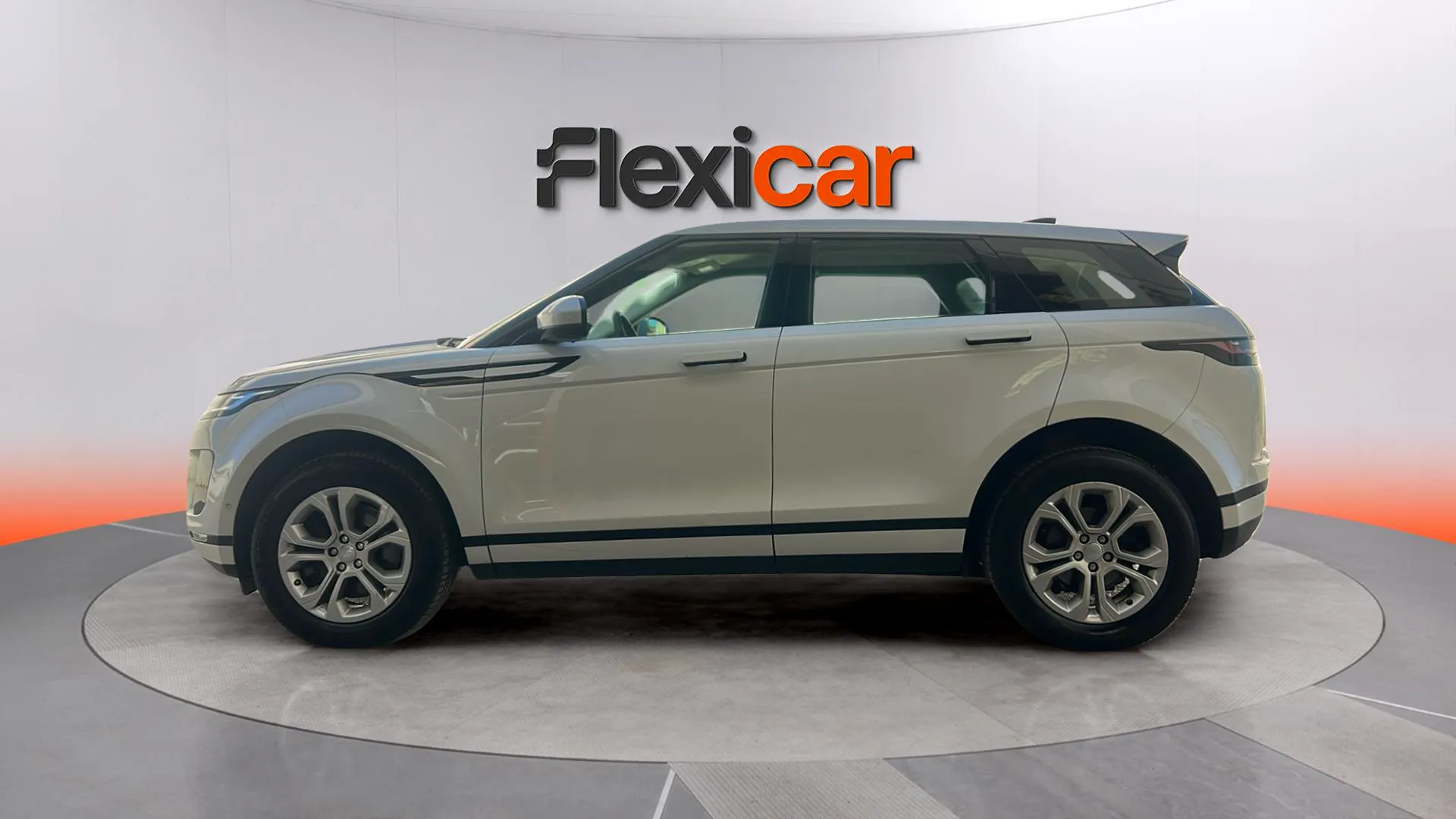 Land Rover Range Rover Evoque 2.0 D150 FWD - foto 5