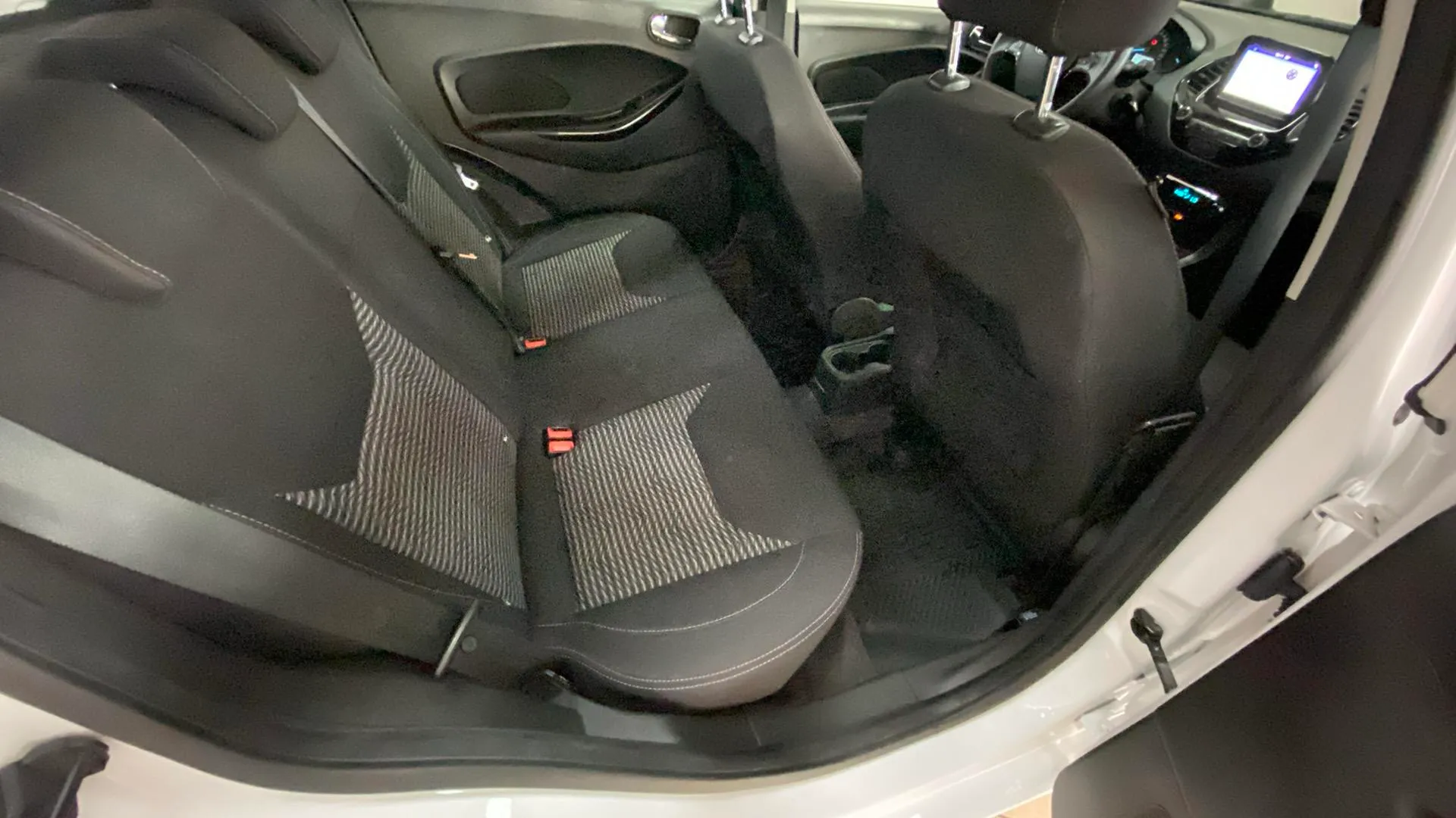 Ford Ka+ 1.2 Ti-VCT White Edition - foto 10