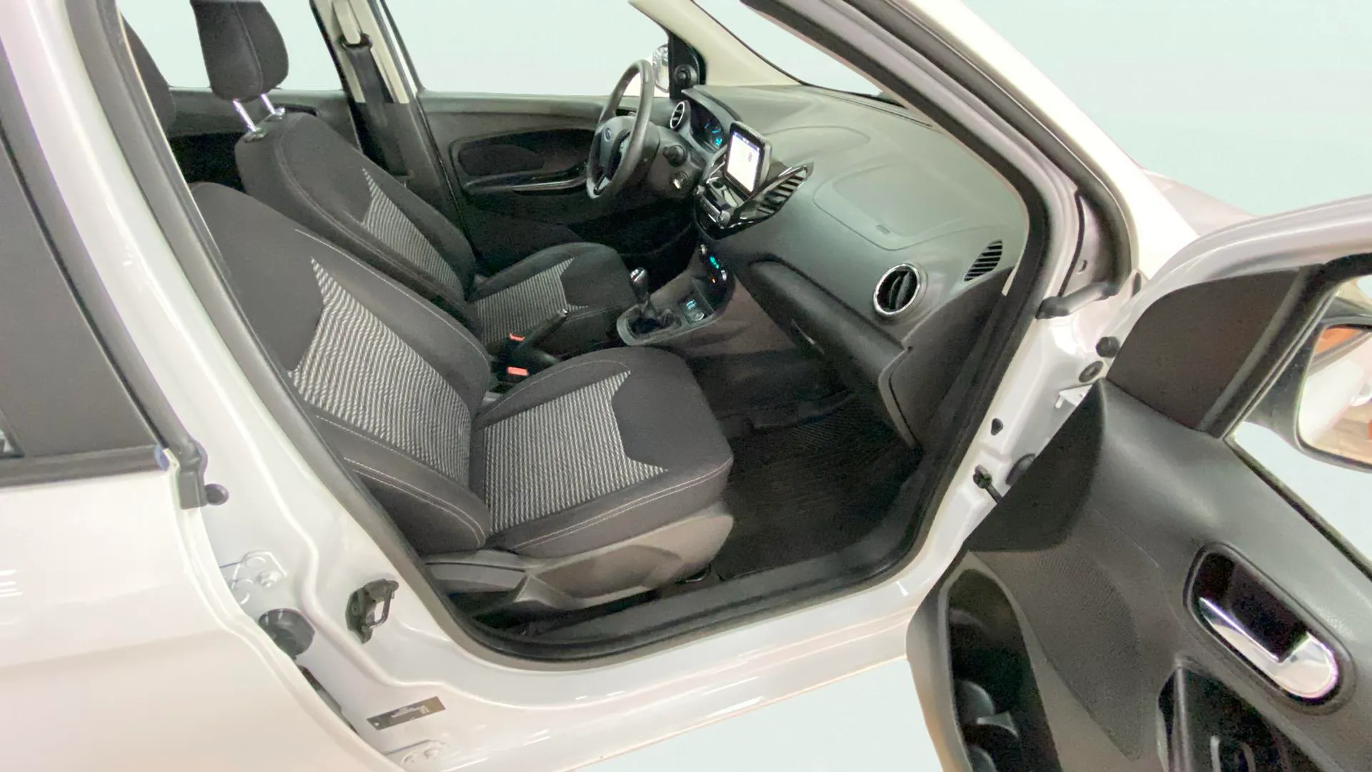 Ford Ka+ 1.2 Ti-VCT White Edition - foto 9
