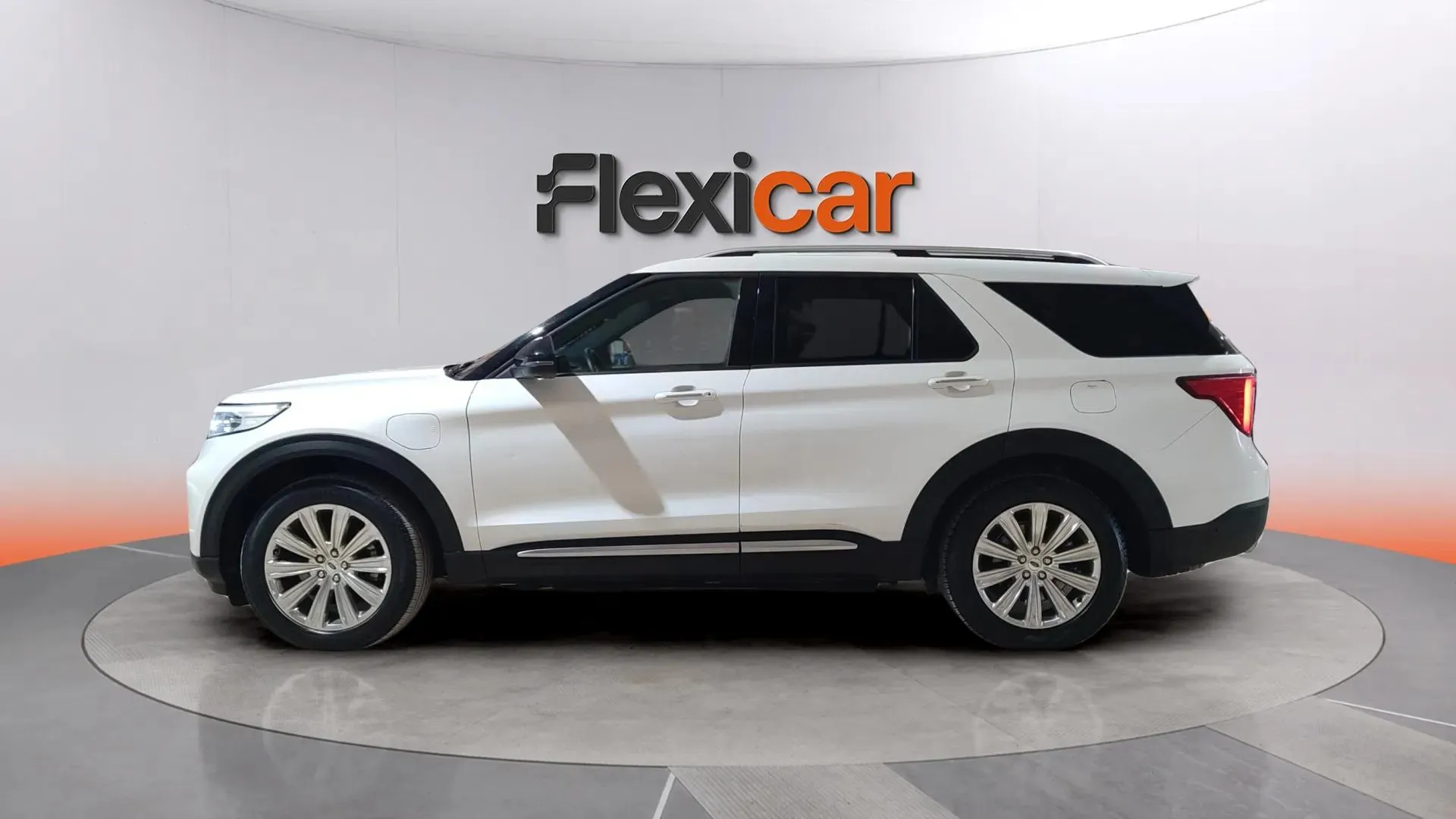 Ford Explorer 3.0 PHEV AWD Platinum - foto 4