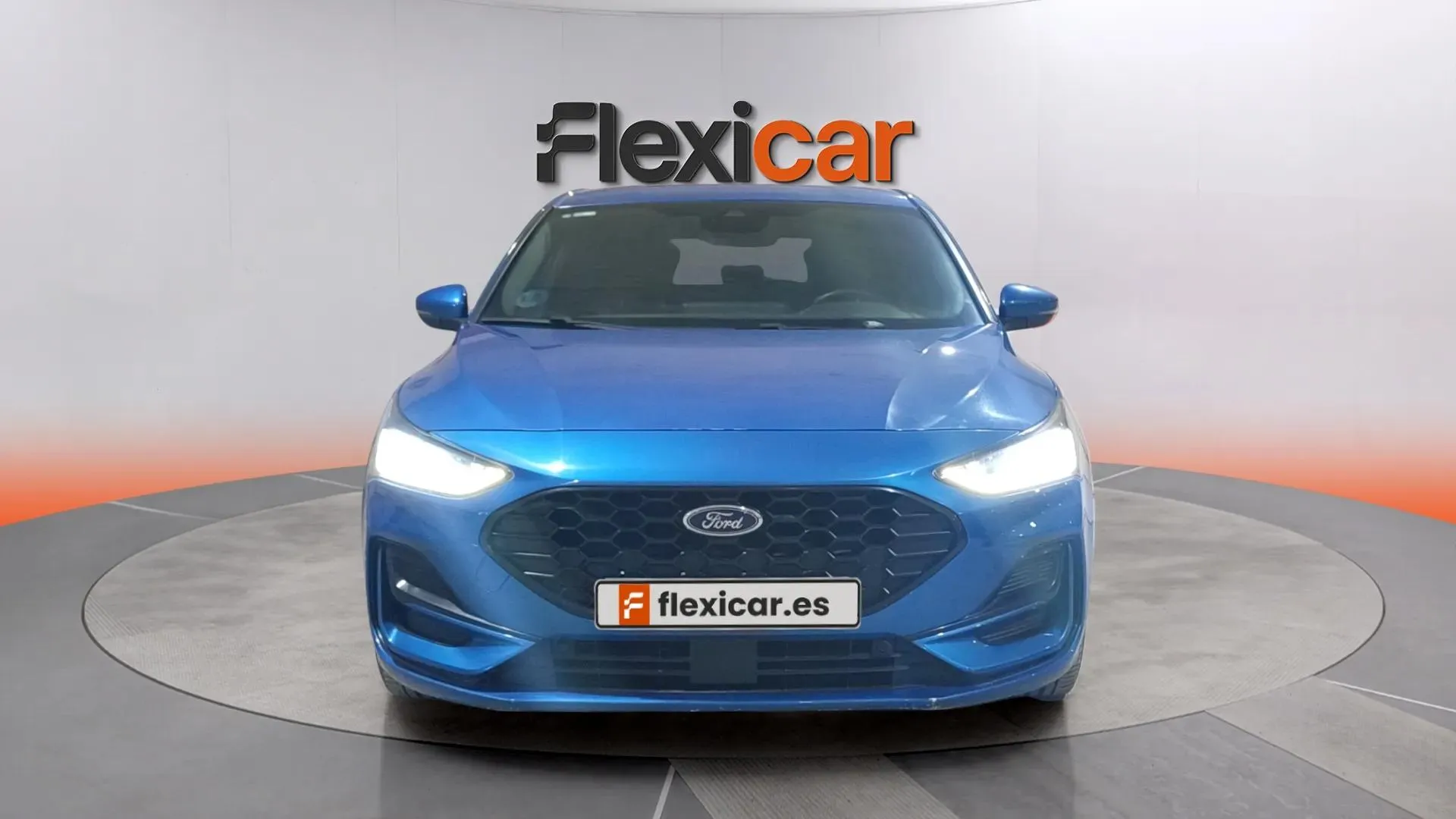 Ford Focus 1.0 EcoBoost MHEV ST-Line - foto 2