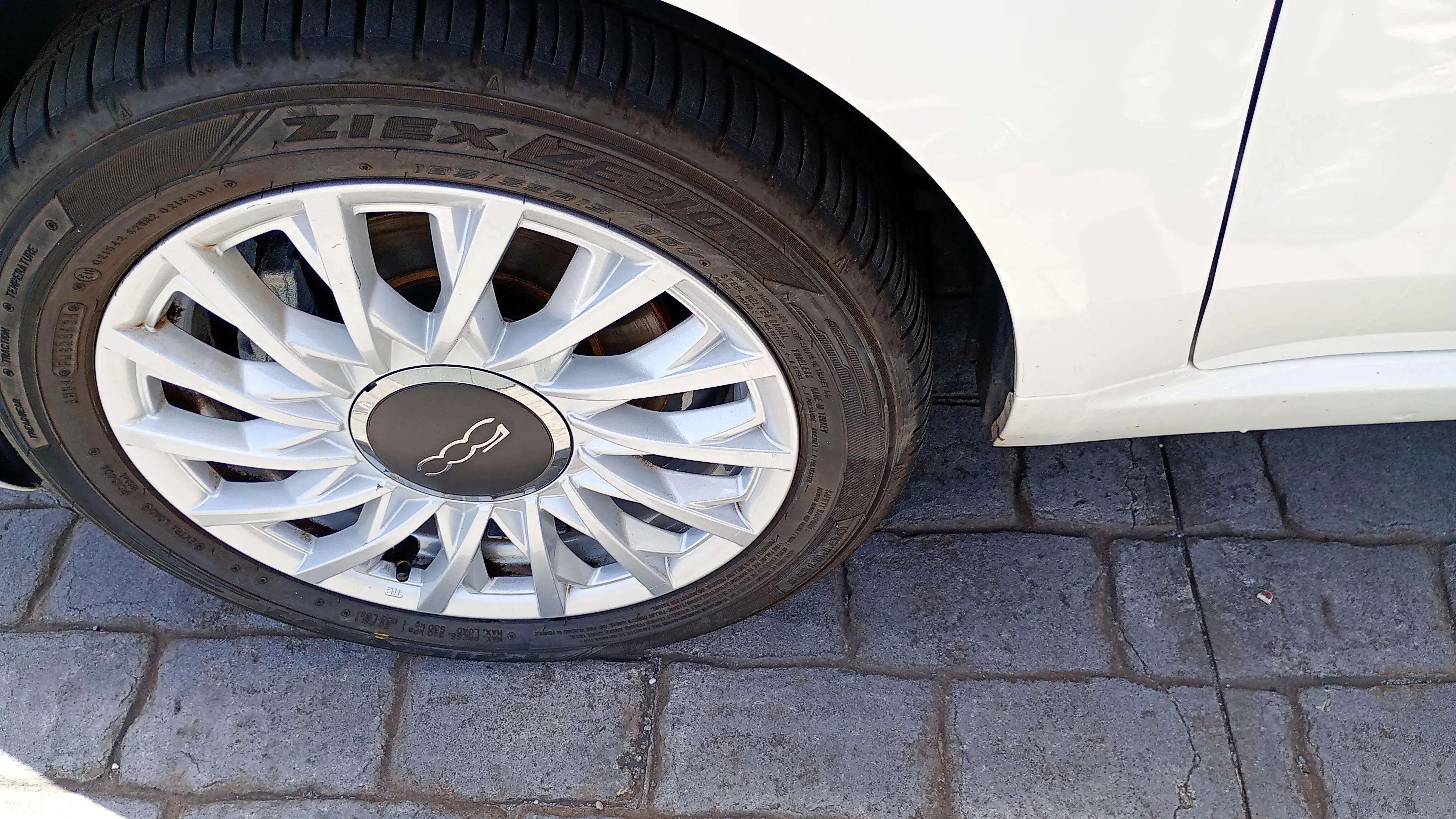 Fiat 500 Dolcevita 1.0 Hybrid - foto 18