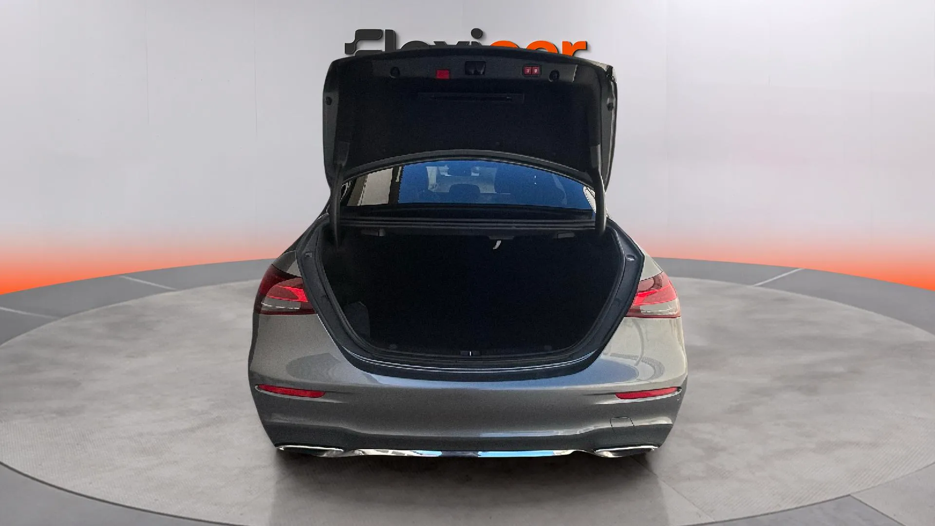 Mercedes-Benz Clase E E 220 d - foto 17