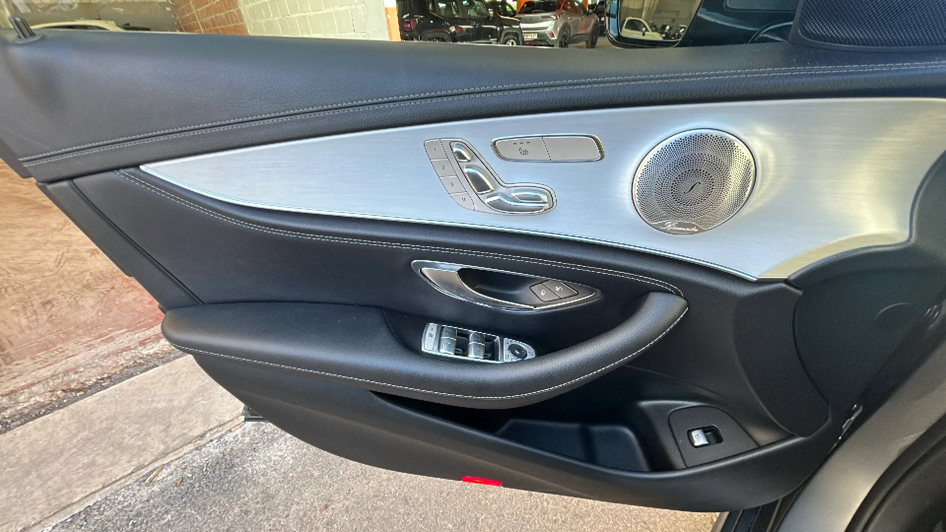 Mercedes-Benz Clase E E 220 d - foto 13