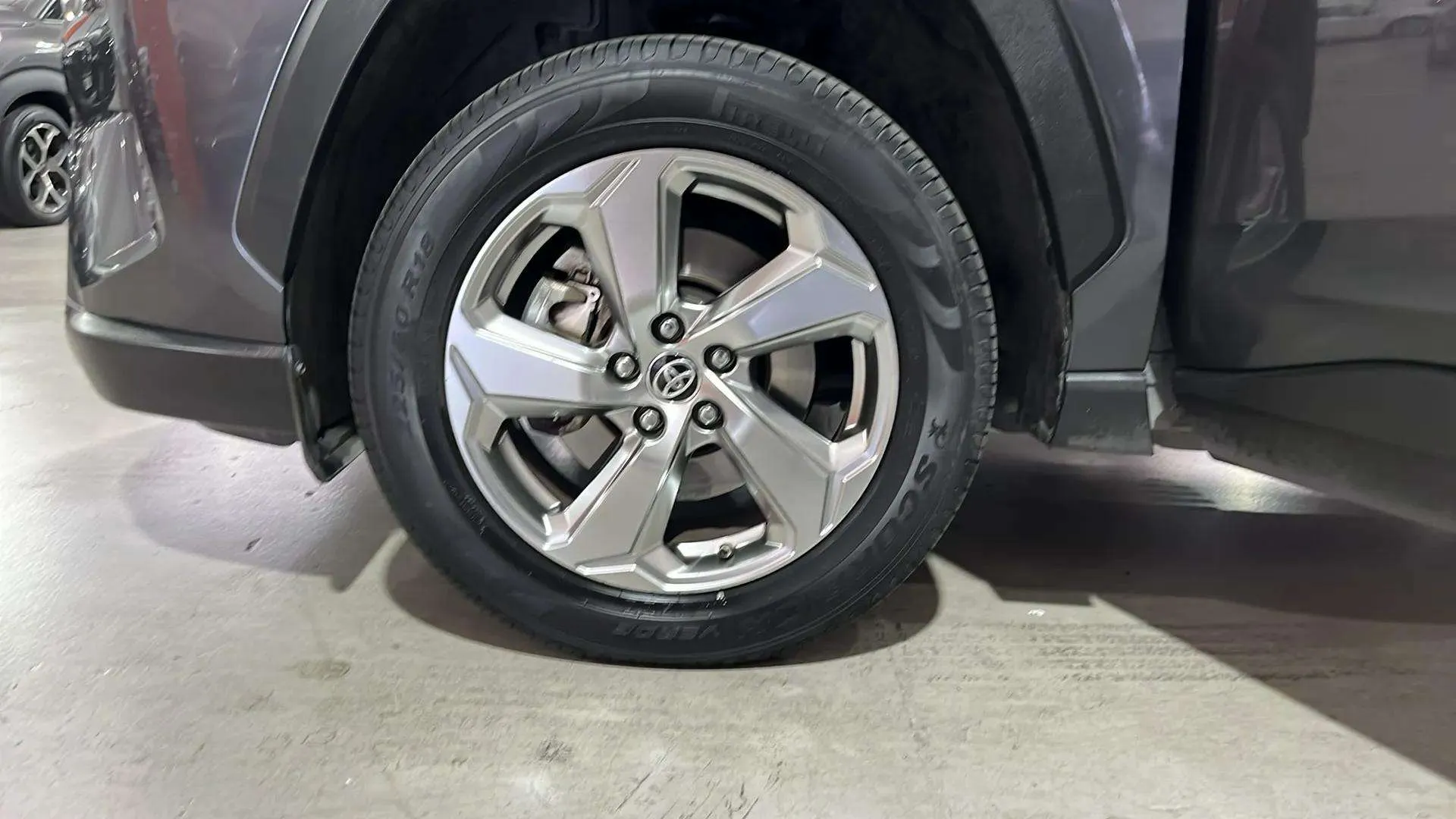 Toyota RAV4 2.5l 220H Advance - foto 27