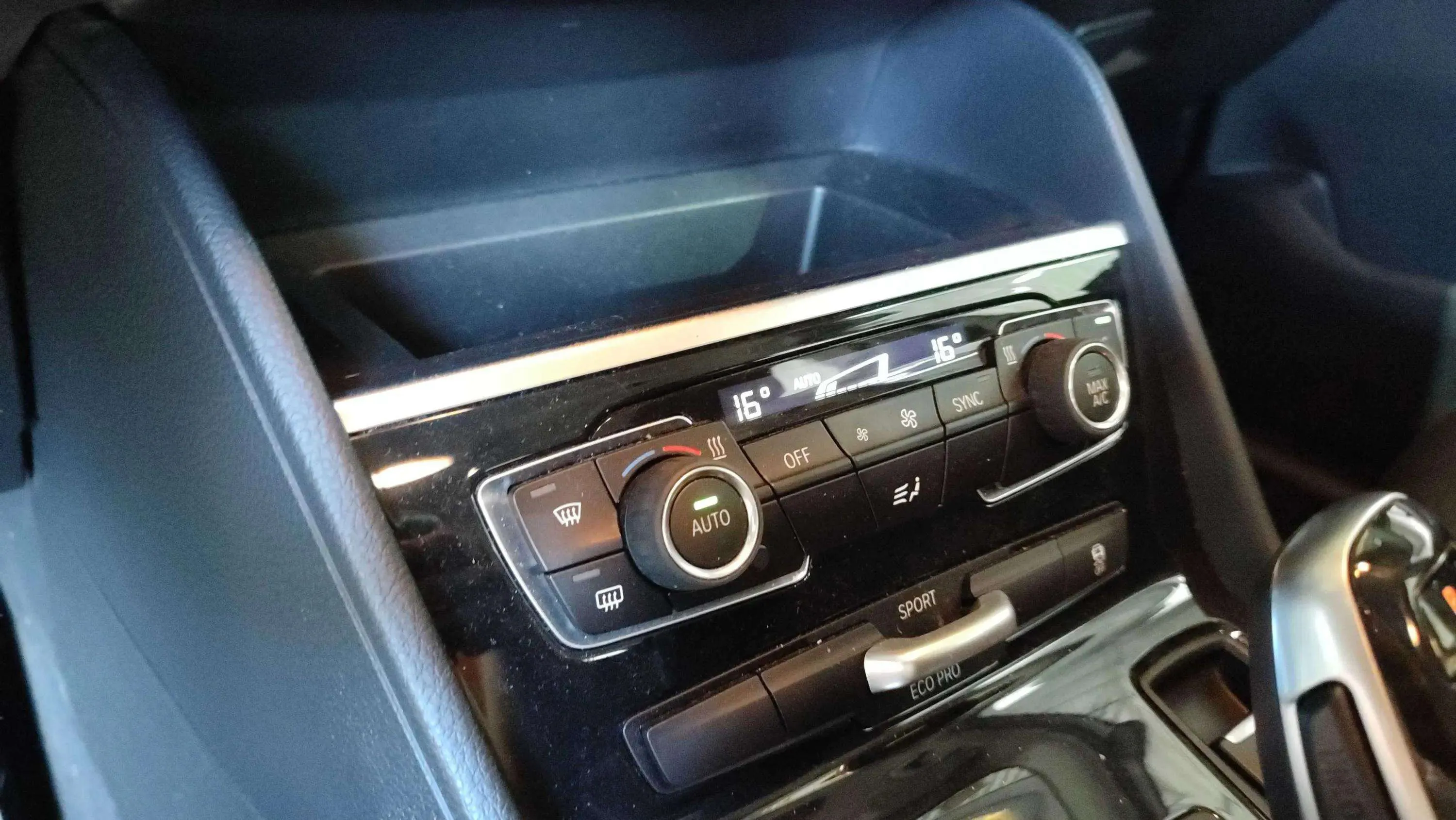 BMW Serie 2 Gran Tourer 216d - foto 19