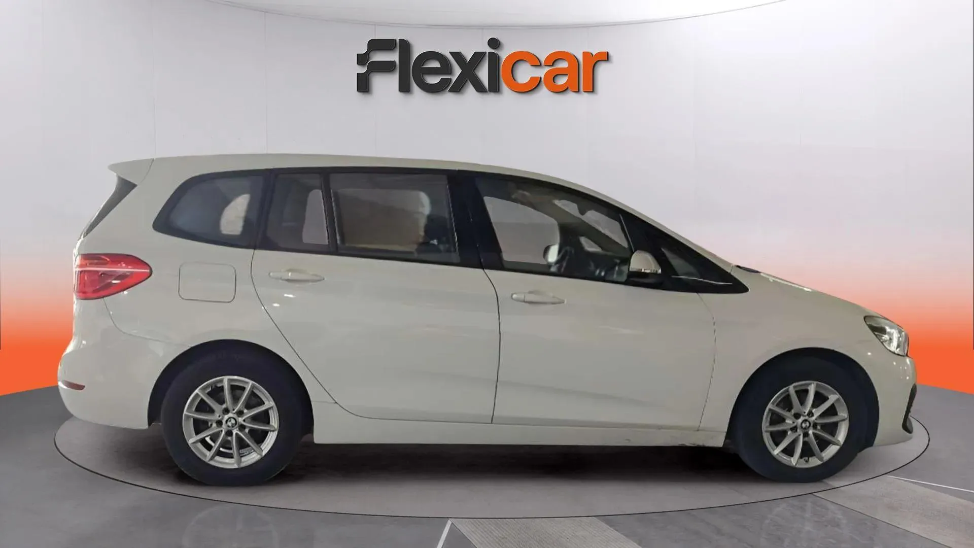 BMW Serie 2 Gran Tourer 216d - foto 4