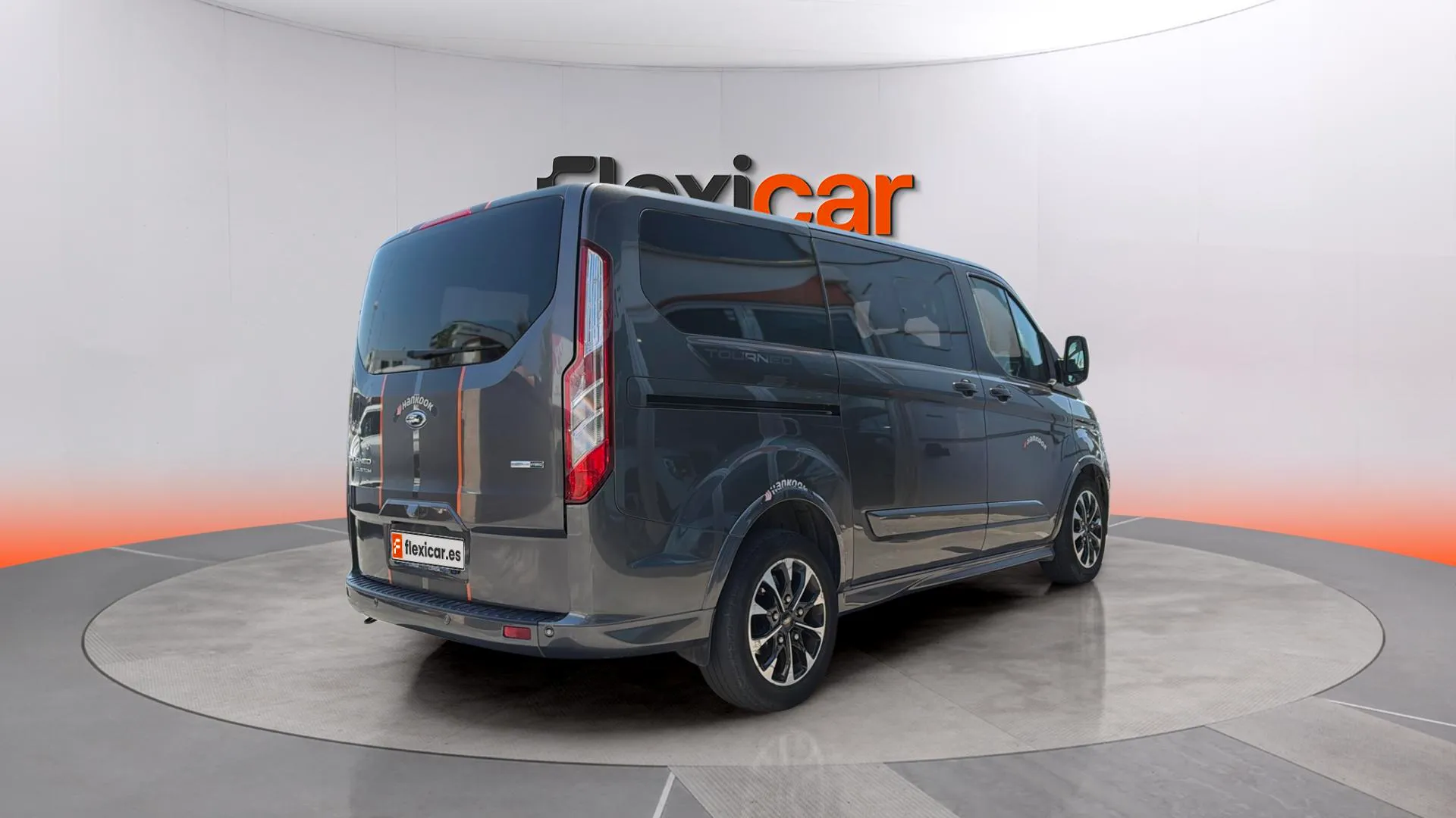 Ford Tourneo Custom 2.0 EcoBoost Hybr L2 Titanium - foto 7