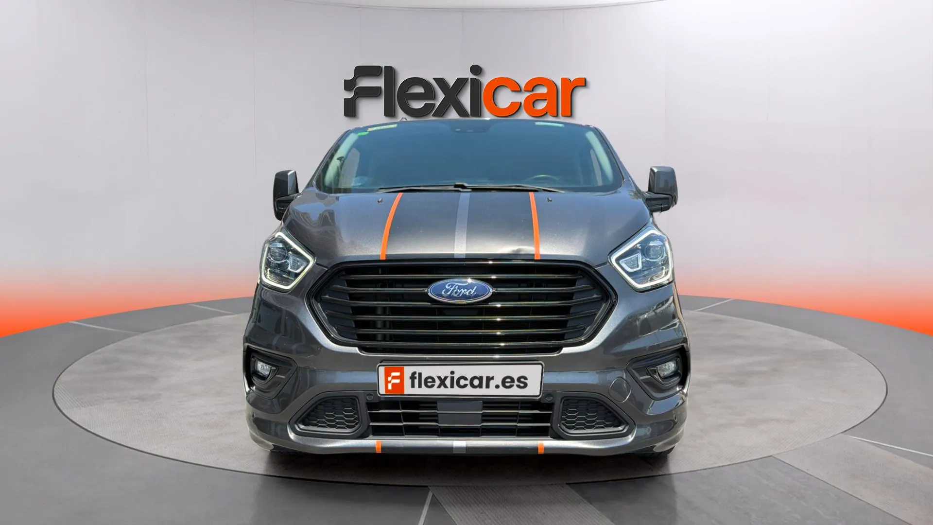 Ford Tourneo Custom 2.0 EcoBoost Hybr L2 Titanium - foto 2