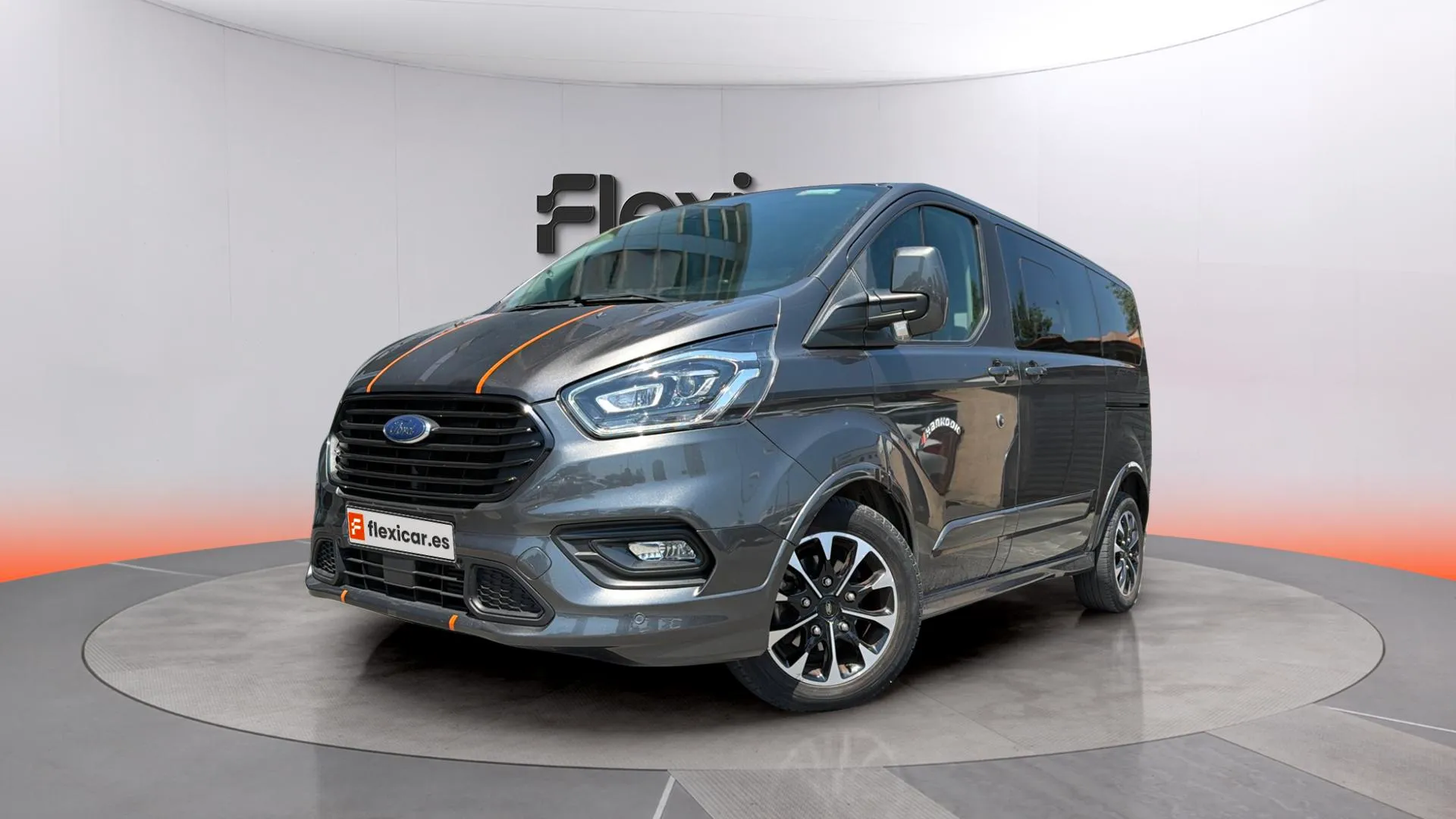 Ford Tourneo Custom 2.0 EcoBoost Hybr L2 Titanium - foto 3