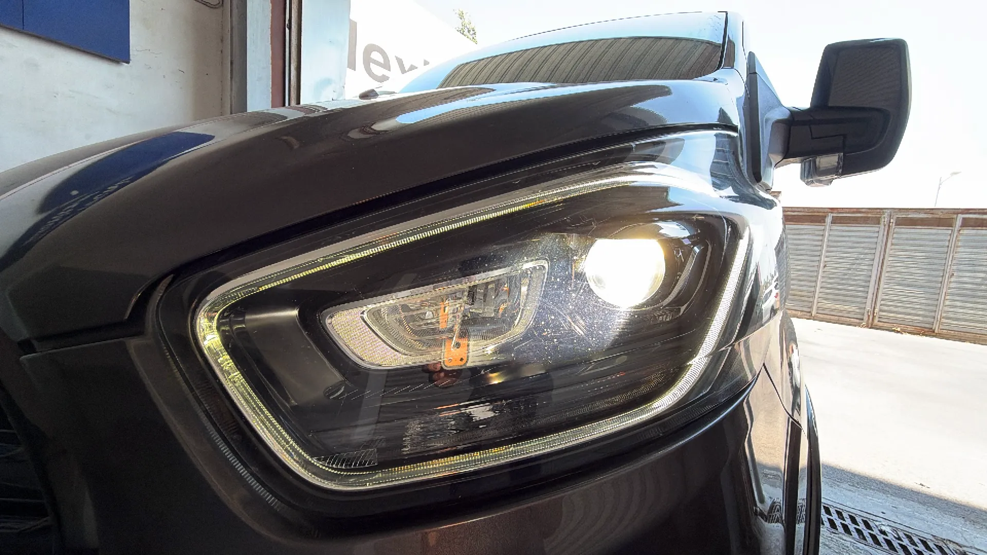 Ford Tourneo Custom 2.0 EcoBoost Hybr L2 Titanium - foto 38