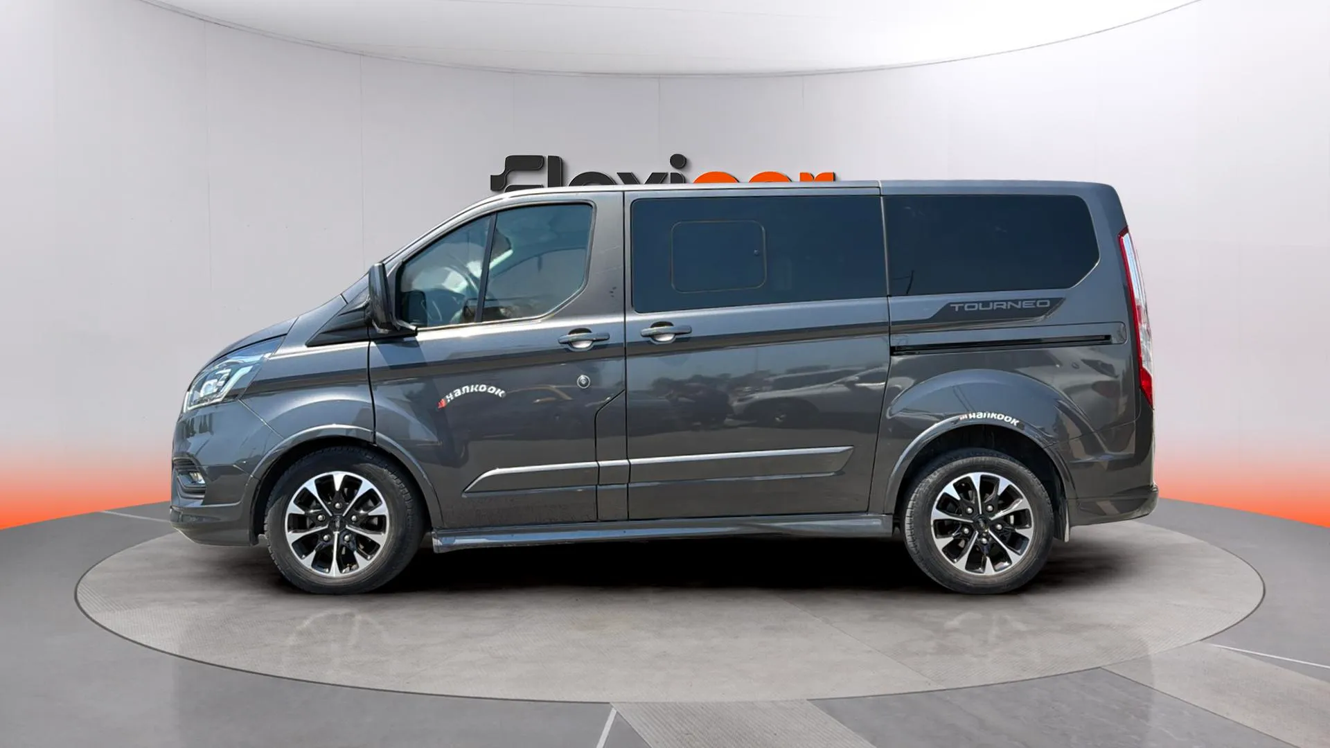 Ford Tourneo Custom 2.0 EcoBoost Hybr L2 Titanium - foto 4