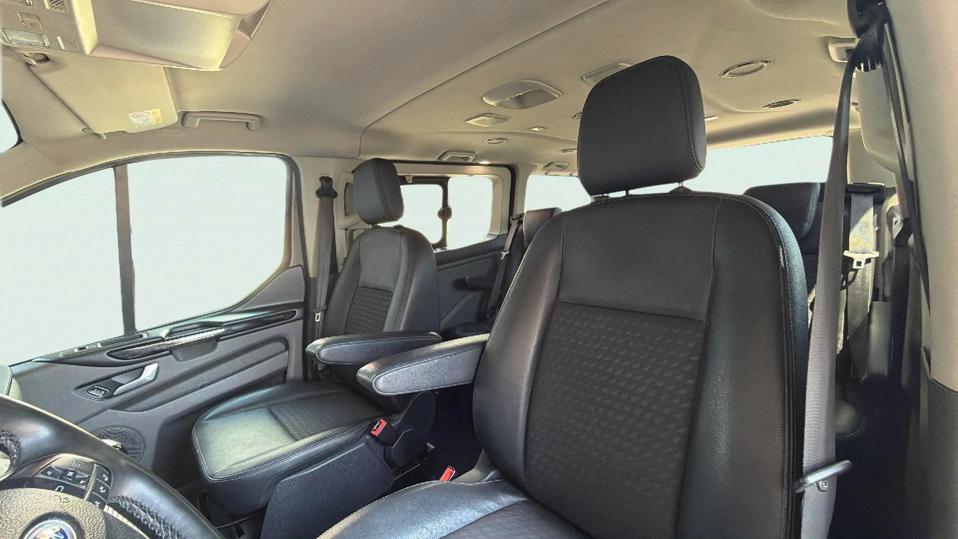 Ford Tourneo Custom 2.0 EcoBoost Hybr L2 Titanium - foto 10