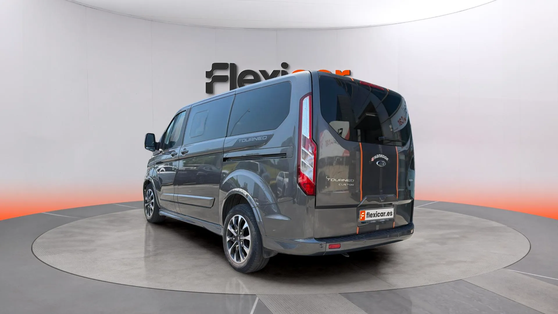 Ford Tourneo Custom 2.0 EcoBoost Hybr L2 Titanium - foto 5