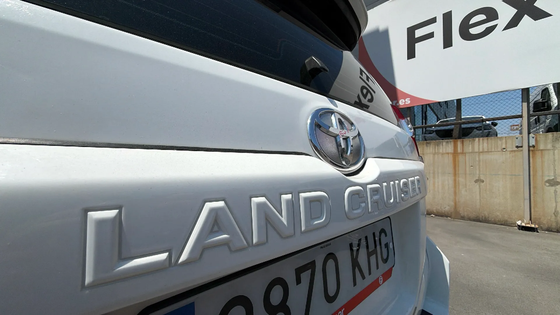 Toyota Land Cruiser 2.8 D-4D GX - foto 34