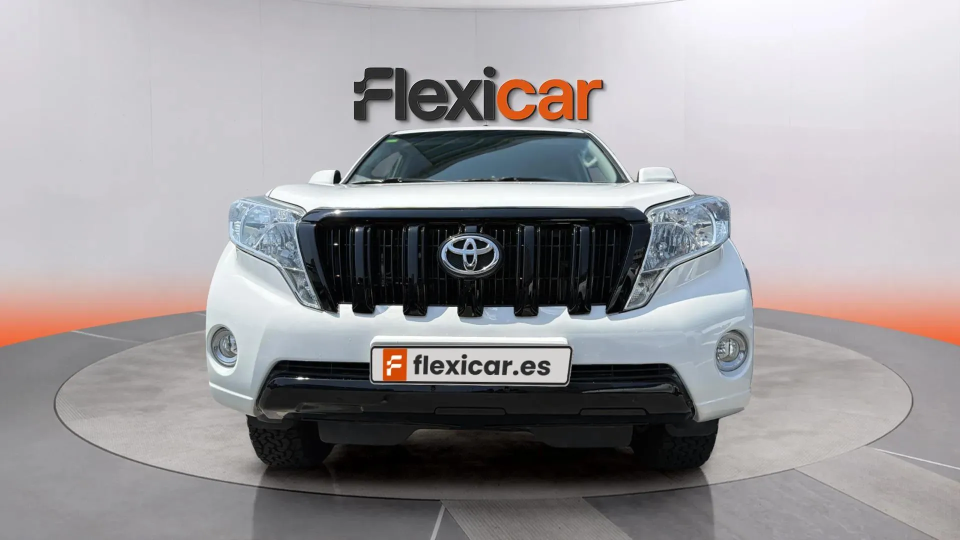 Toyota Land Cruiser 2.8 D-4D GX - foto 2