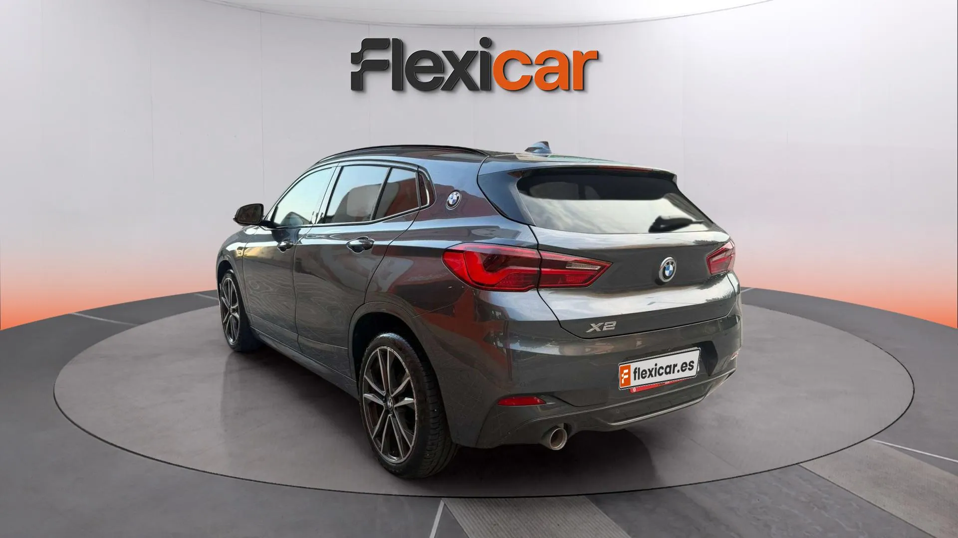 BMW X2 sDrive18i - foto 8