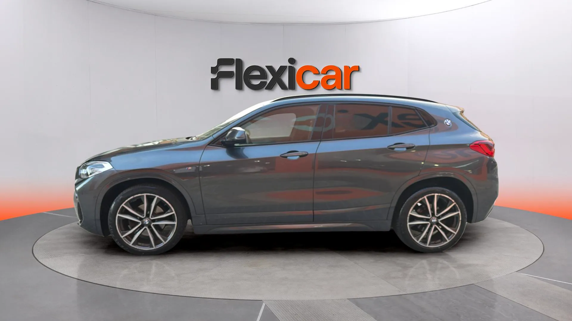 BMW X2 sDrive18i - foto 9