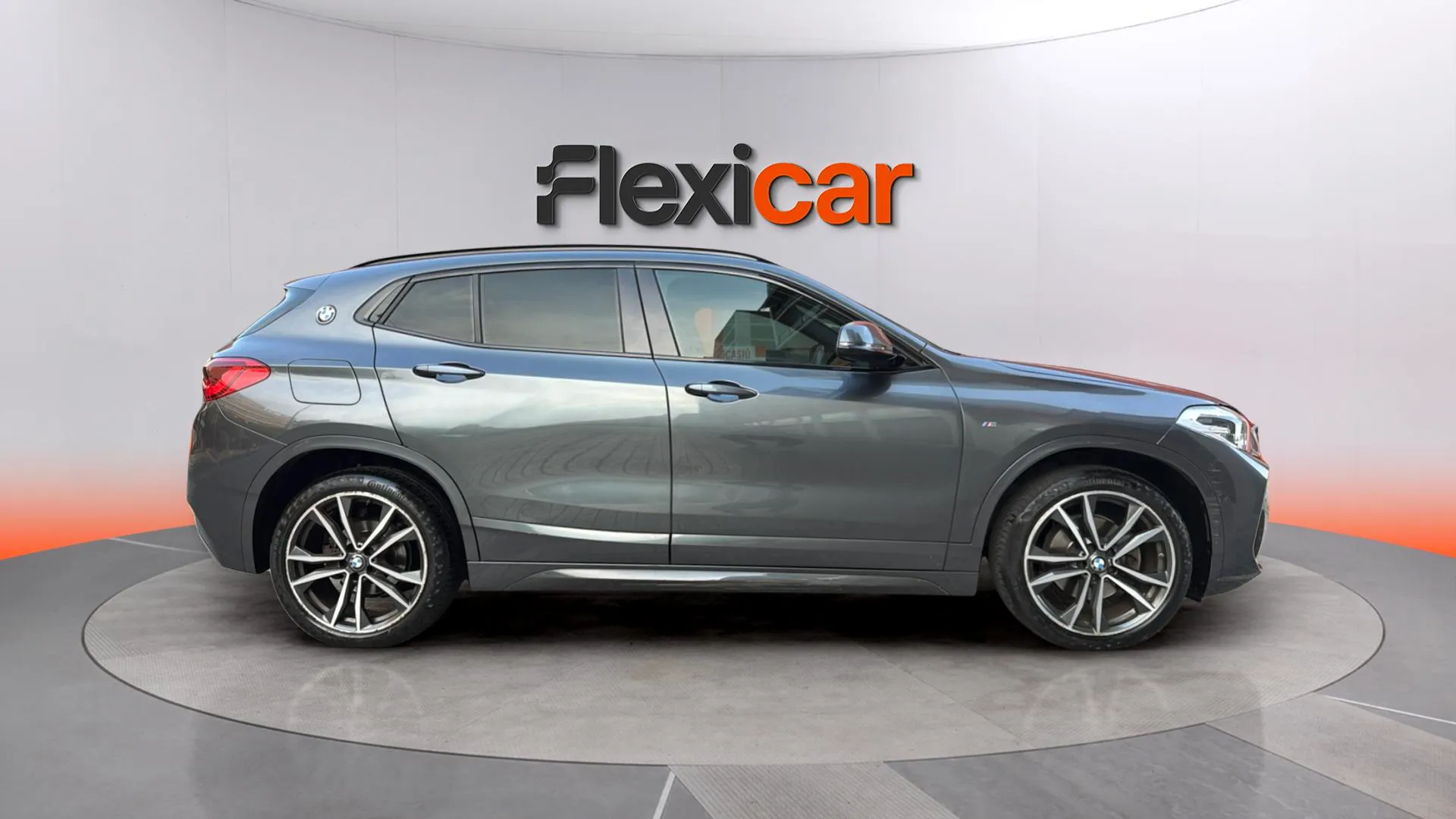 BMW X2 sDrive18i - foto 4