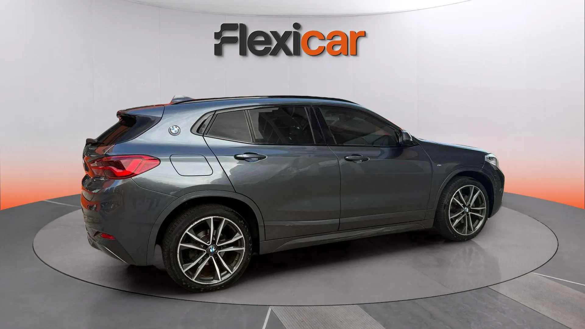 BMW X2 sDrive18i - foto 5
