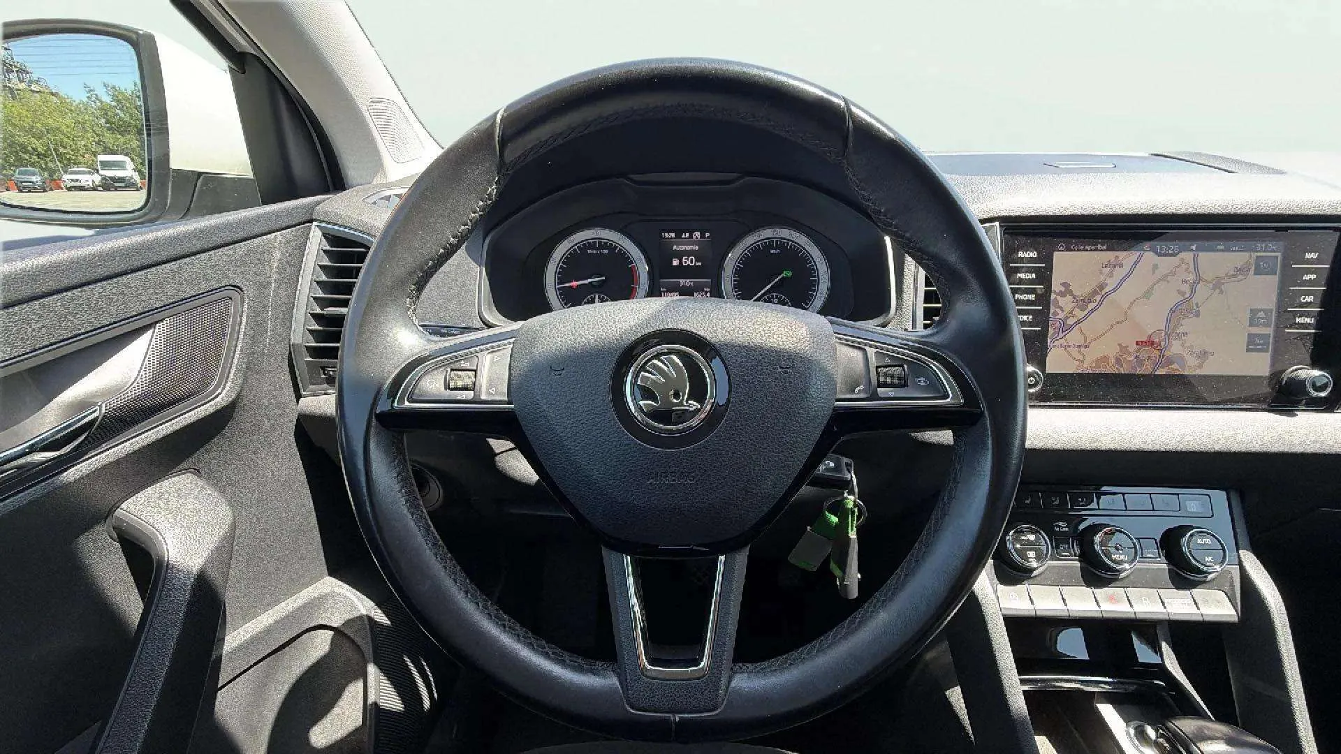Škoda Karoq 1.0 TSI DSG Ambition - foto 11