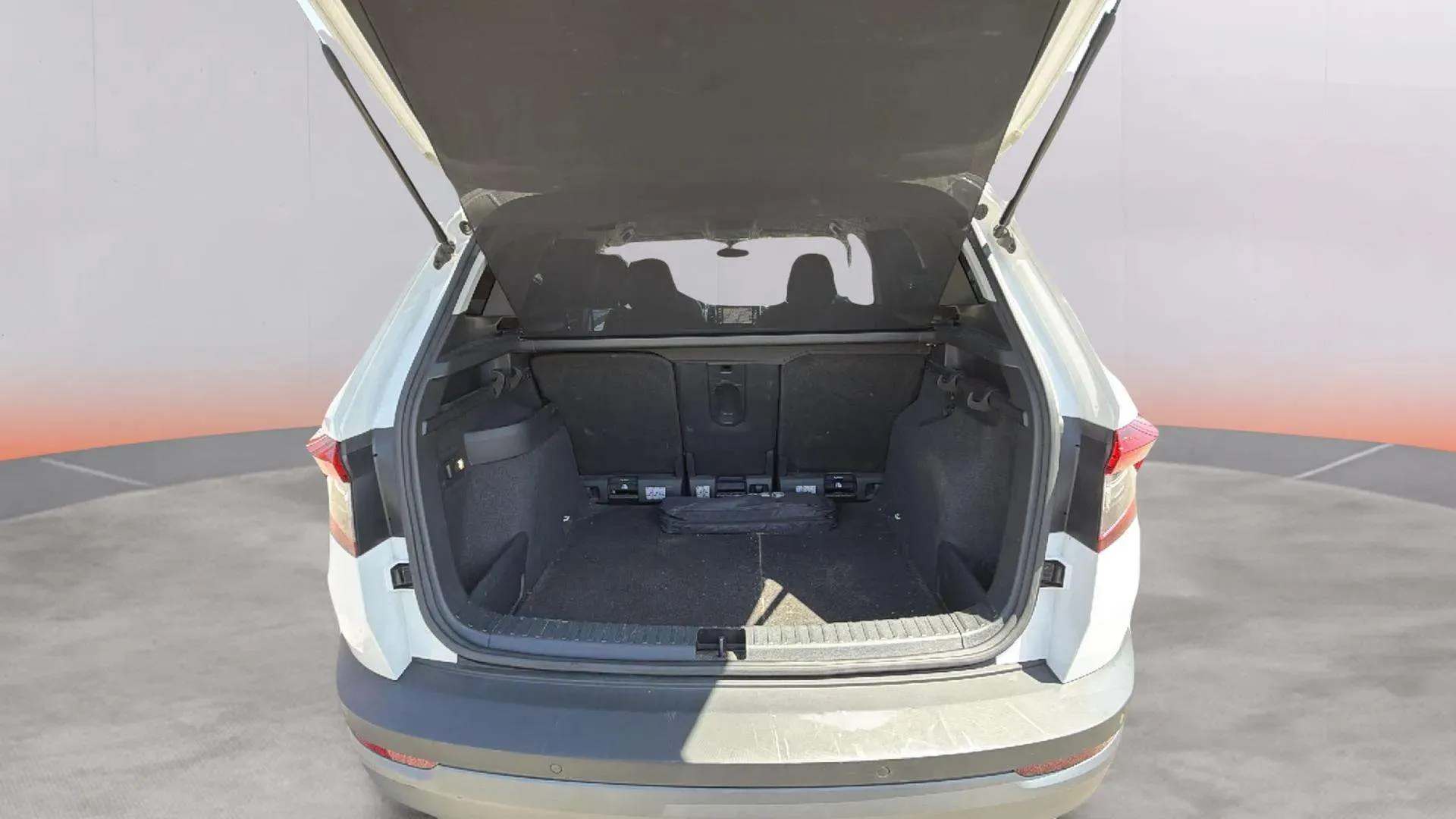 Škoda Karoq 1.0 TSI DSG Ambition - foto 9