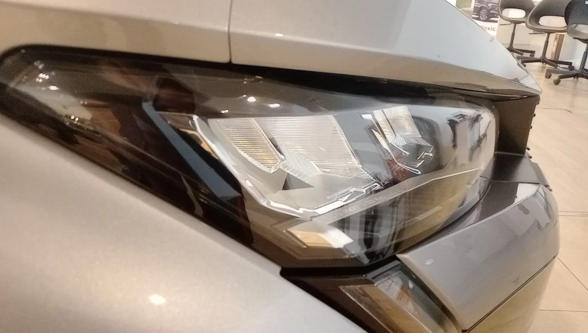 Peugeot 408 Allure PHEV 180 e-EAT8 - foto 32