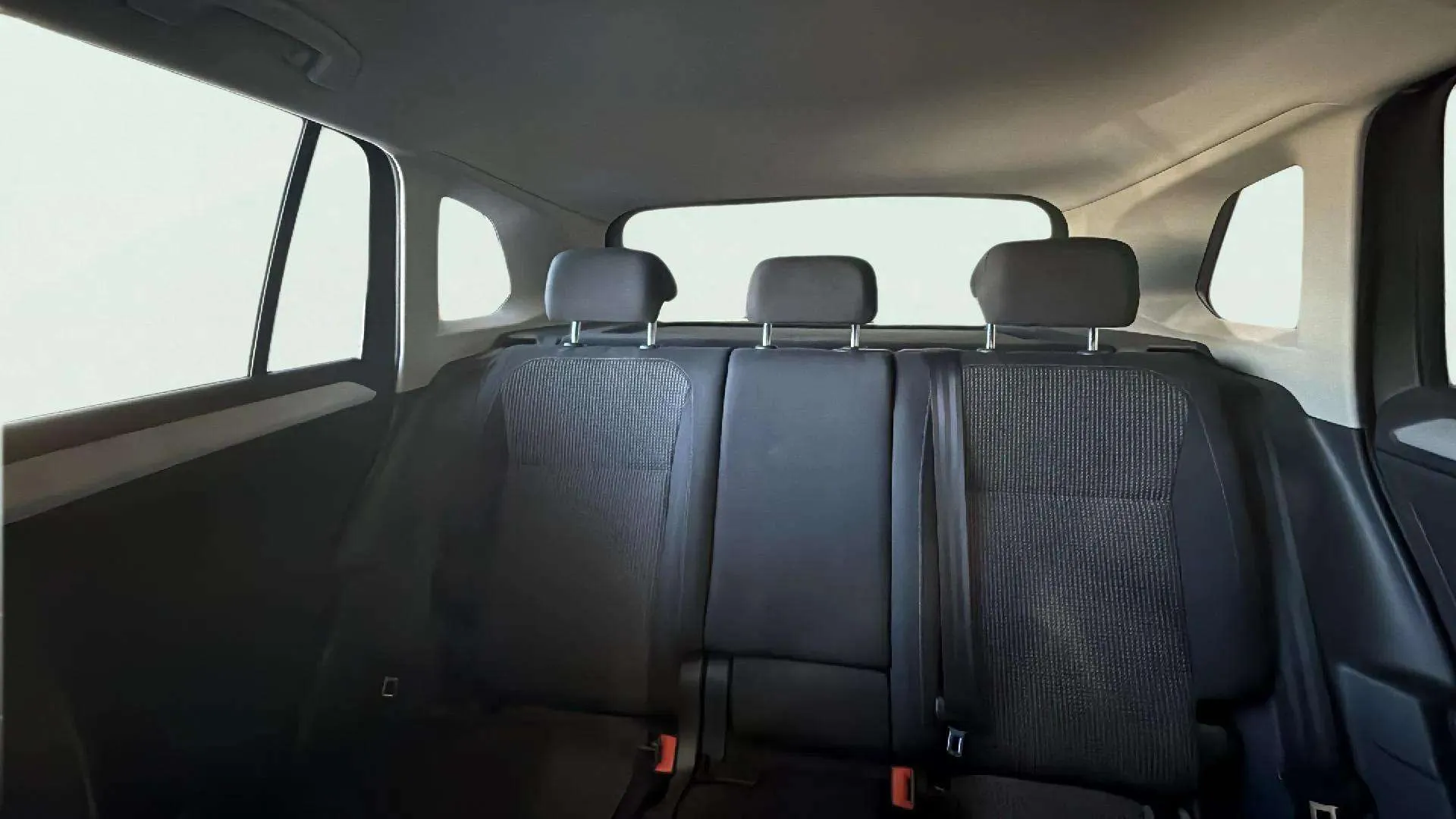 Volkswagen Tiguan Edition 1.4 TSI - foto 13