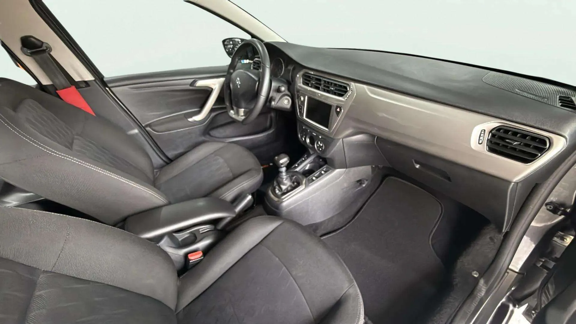 Citroën C-Elysée BlueHDi Feel - foto 12