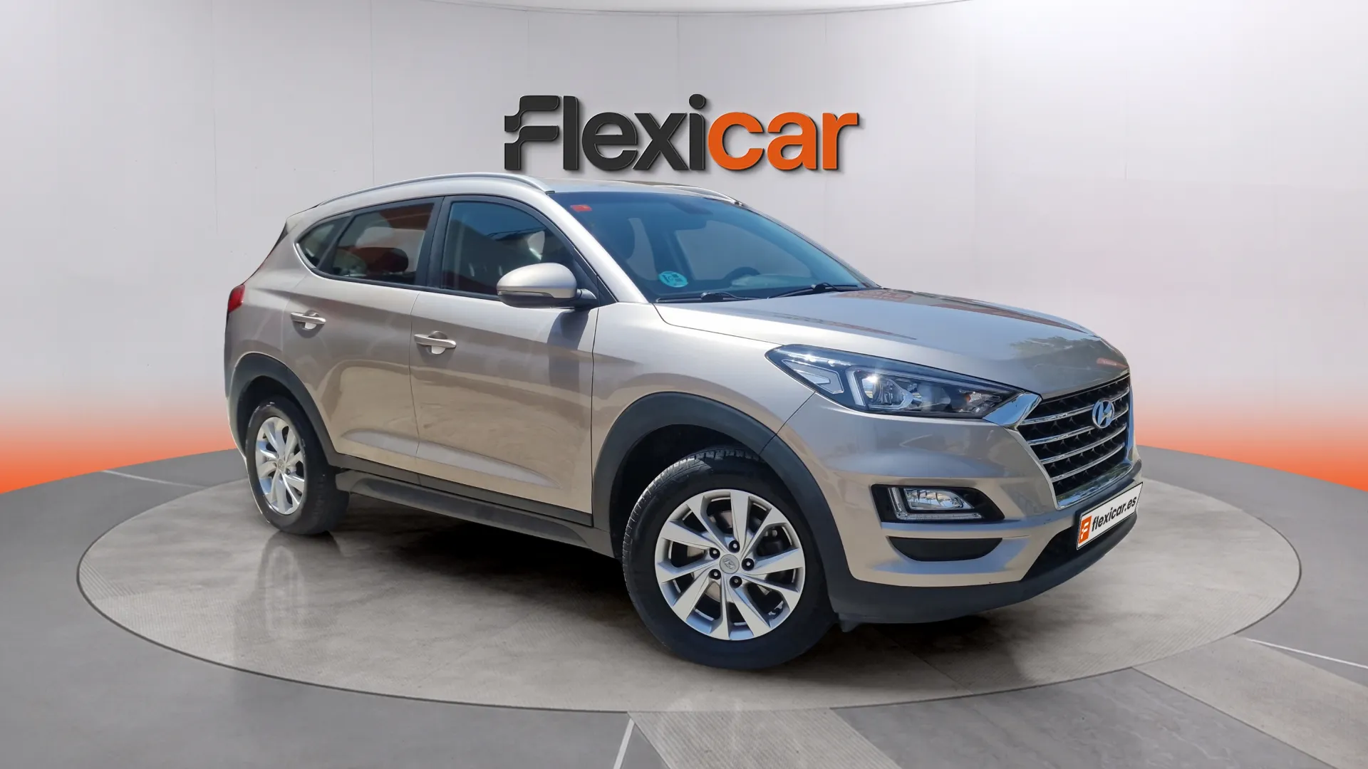 Hyundai Tucson 1.6 GDI SLE 4x2 - foto 1