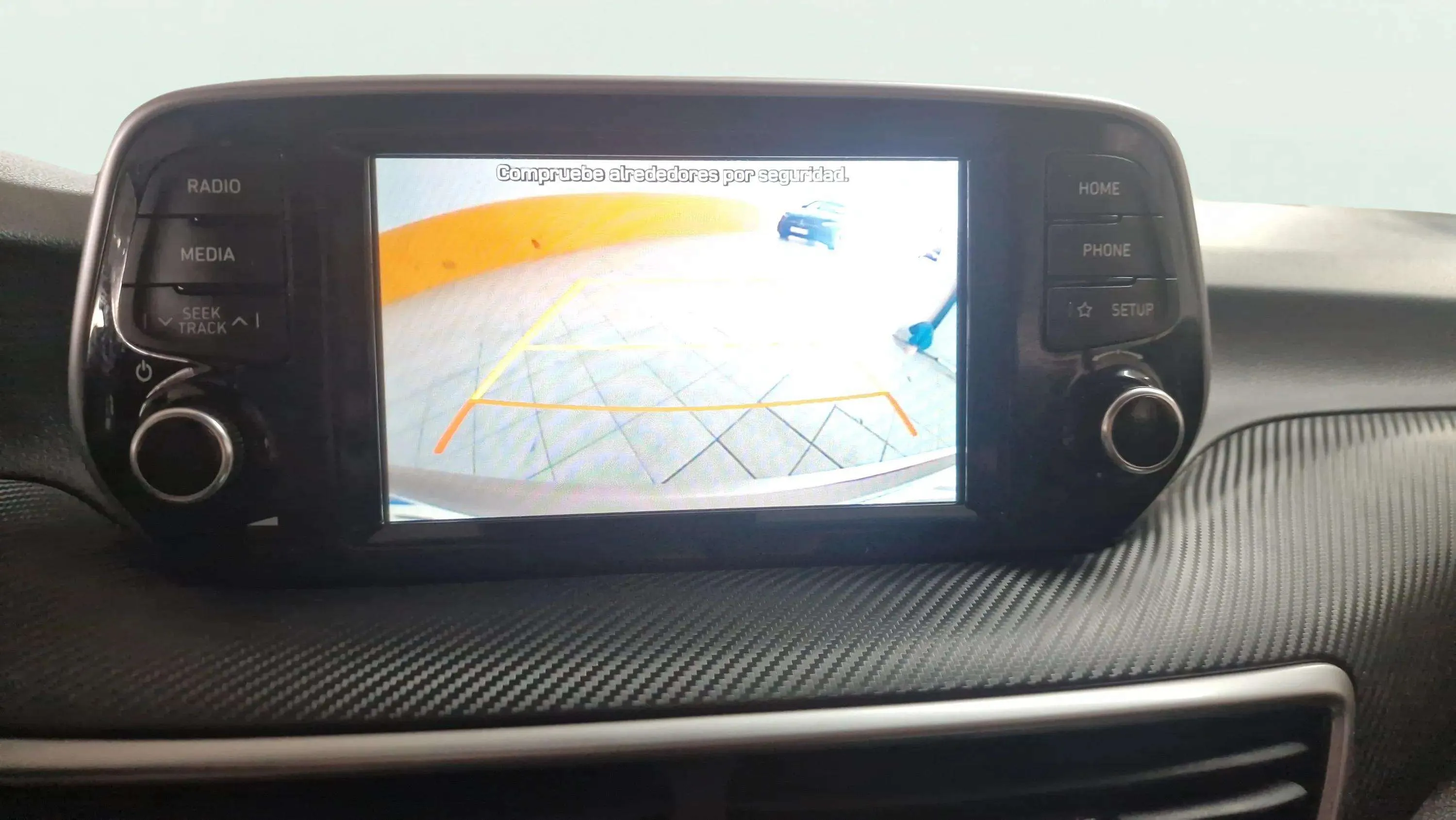 Hyundai Tucson 1.6 GDI SLE 4x2 - foto 15