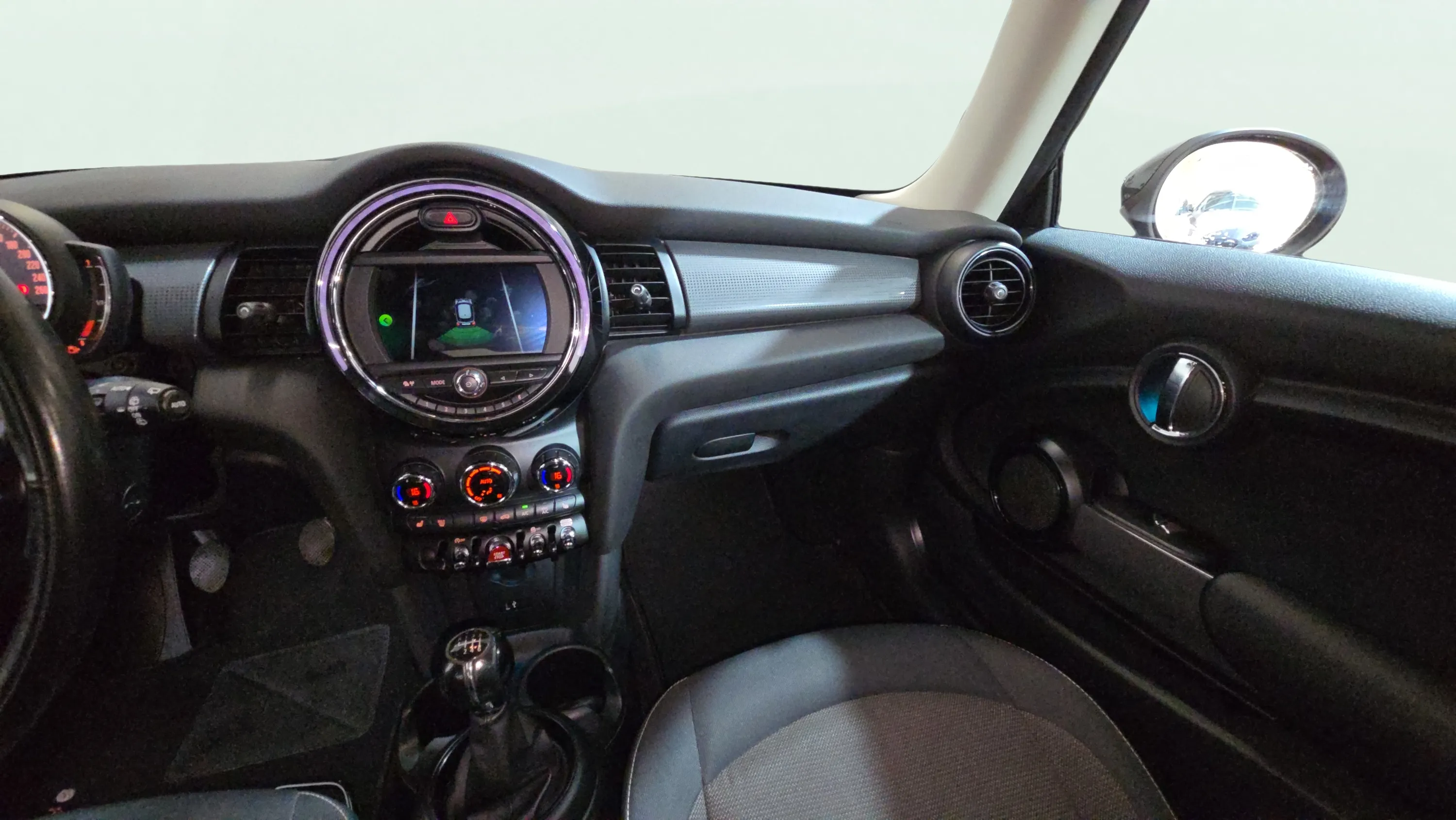 MINI Cooper D - foto 15