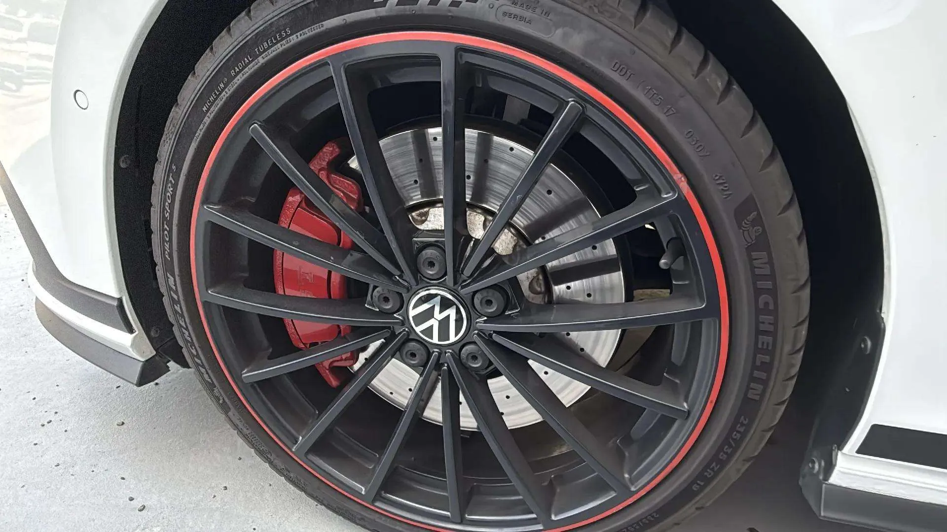 Volkswagen Golf GTI Clubsport 45 Aniversario 2.0 TSI DSG - foto 34