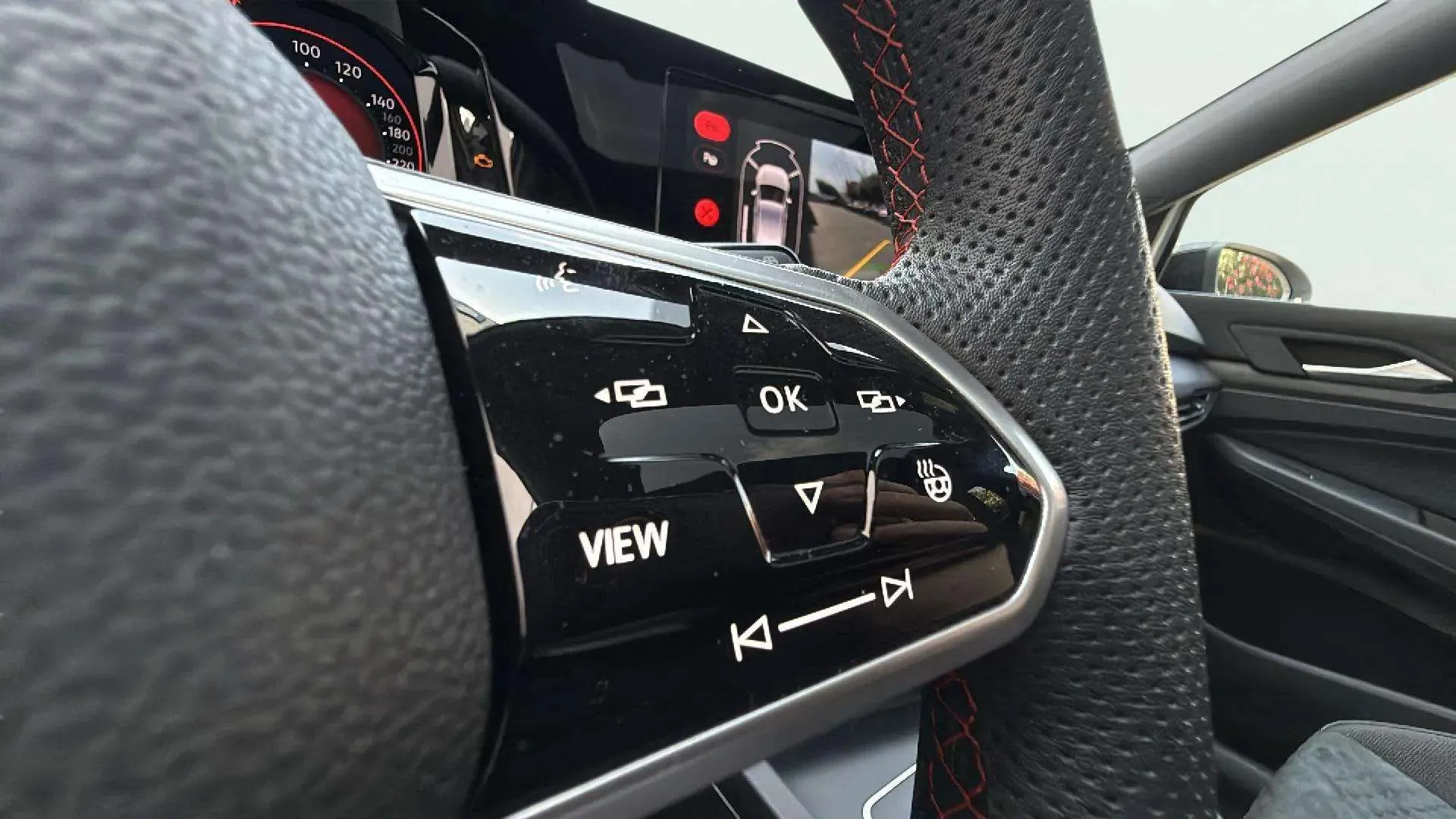 Volkswagen Golf GTI Clubsport 45 Aniversario 2.0 TSI DSG - foto 19