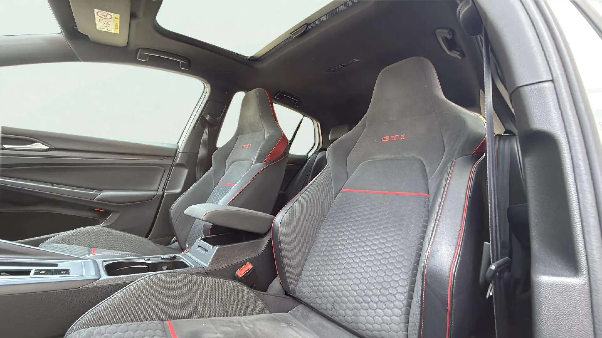 Volkswagen Golf GTI Clubsport 45 Aniversario 2.0 TSI DSG - foto 23