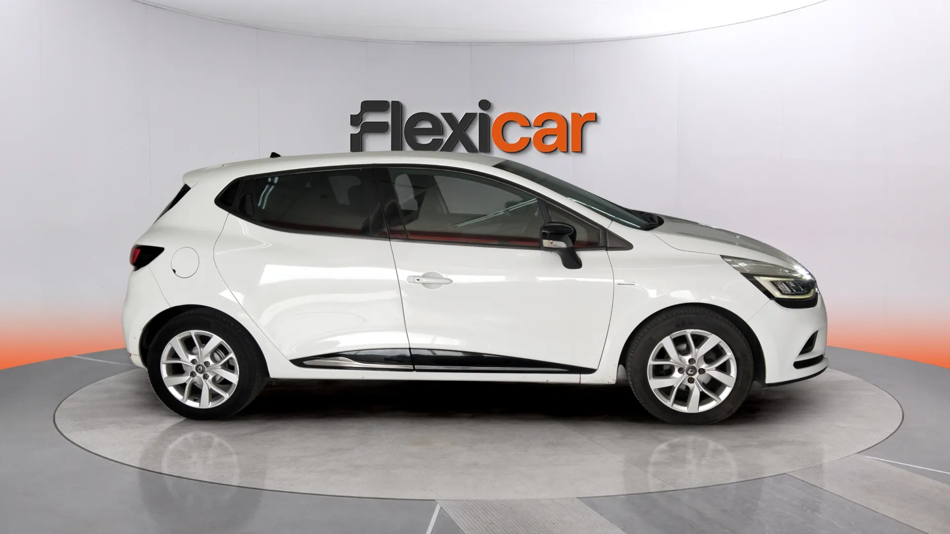 Renault Clio Limited Energy TCe -18 - foto 3