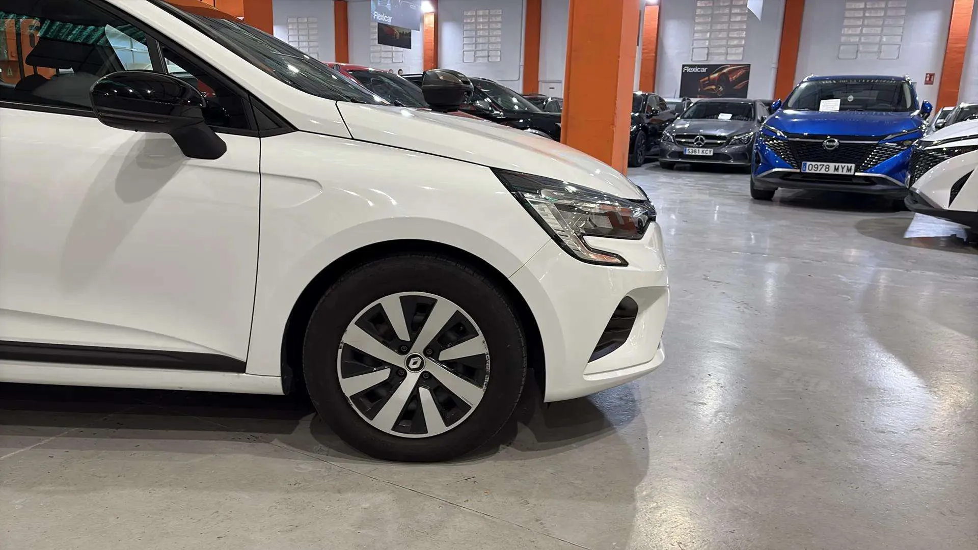 Renault Clio Equilibre TCe - foto 23